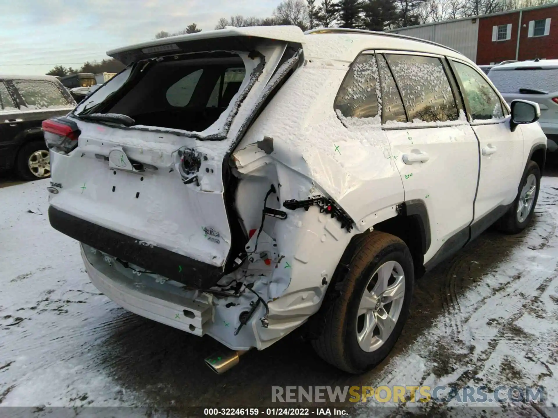 4 Photograph of a damaged car 2T3P1RFV3LC133775 TOYOTA RAV4 2020