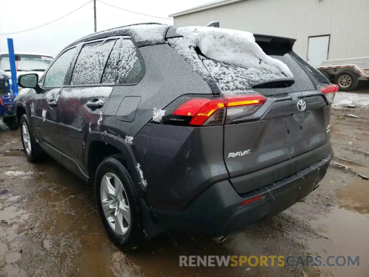 3 Photograph of a damaged car 2T3P1RFV3LC136434 TOYOTA RAV4 2020