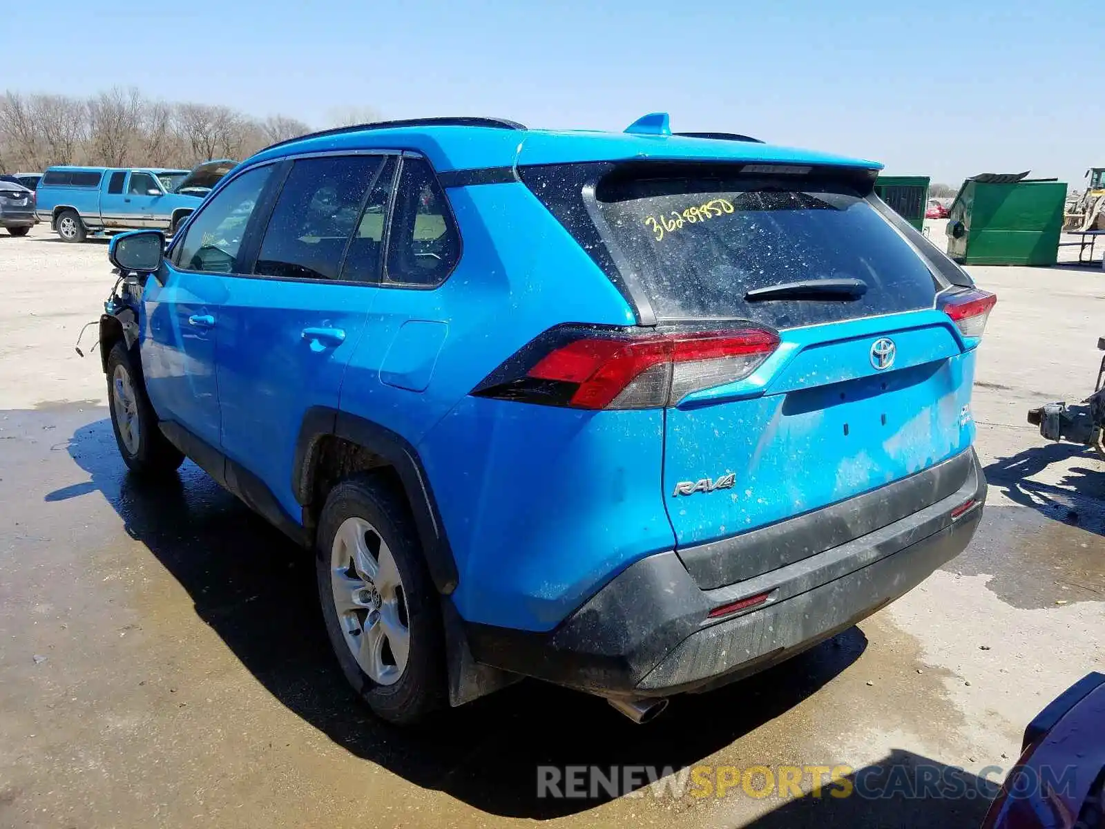 3 Photograph of a damaged car 2T3P1RFV3LW096841 TOYOTA RAV4 2020