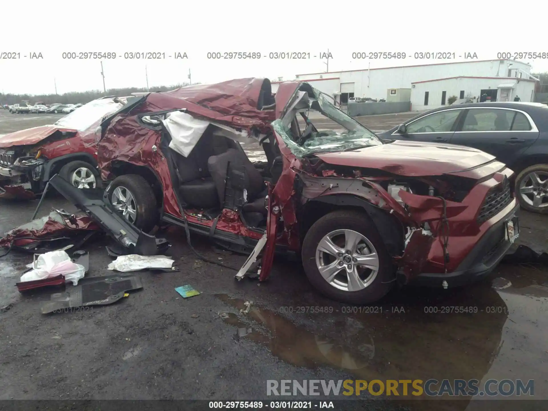 1 Photograph of a damaged car 2T3P1RFV3LW113220 TOYOTA RAV4 2020
