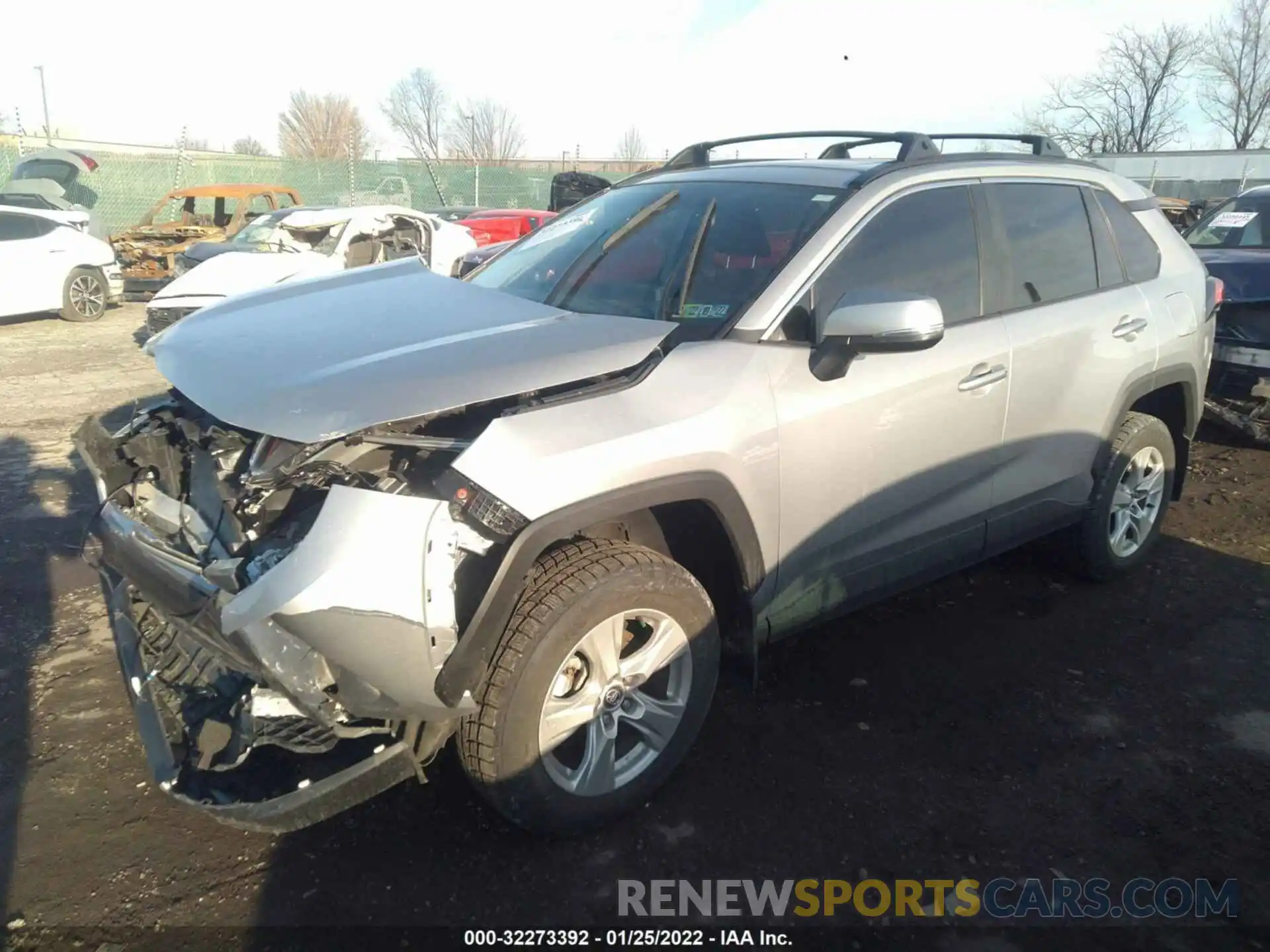 2 Фотография поврежденного автомобиля 2T3P1RFV3LW135816 TOYOTA RAV4 2020