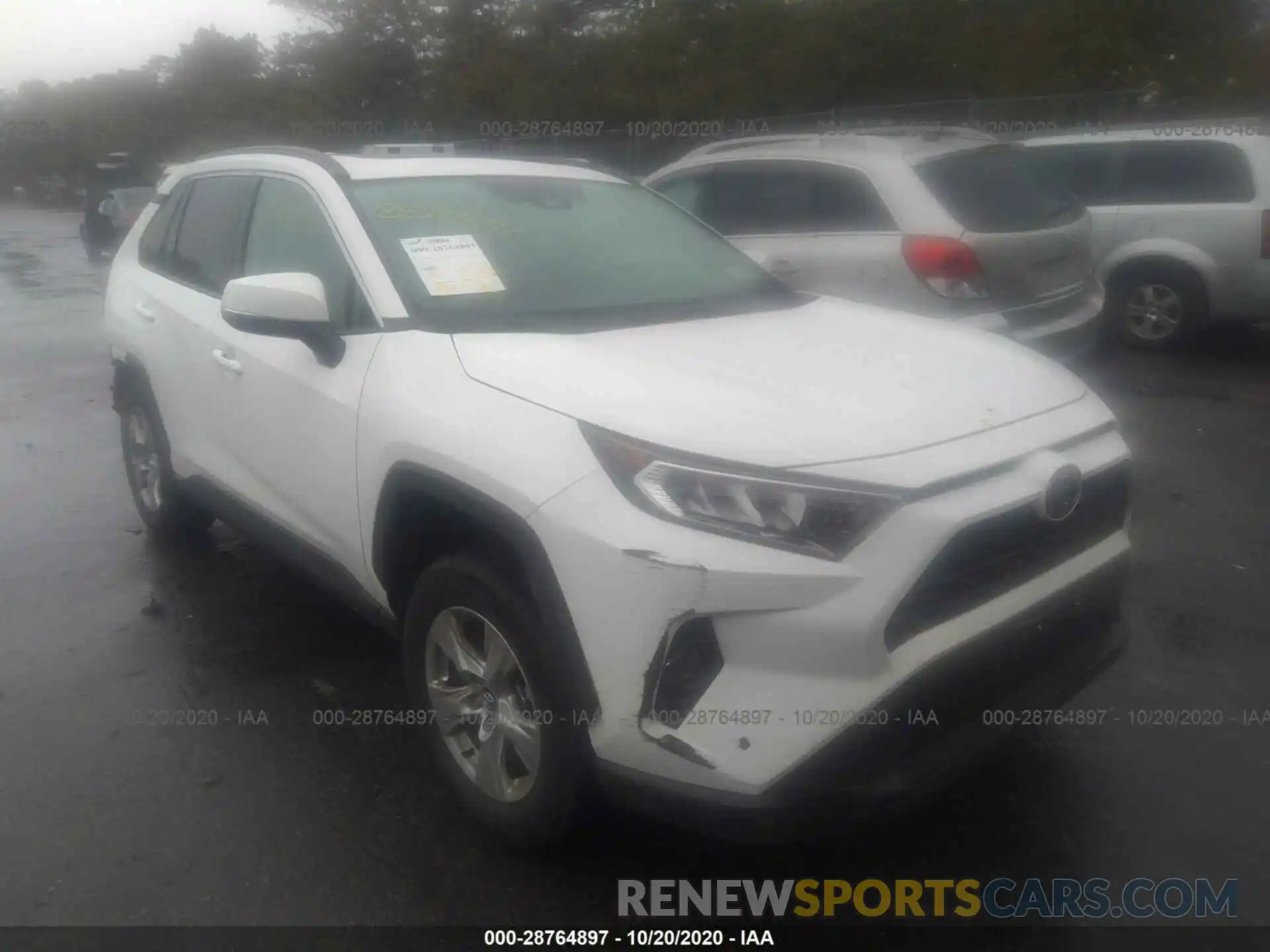 1 Photograph of a damaged car 2T3P1RFV4LC063218 TOYOTA RAV4 2020