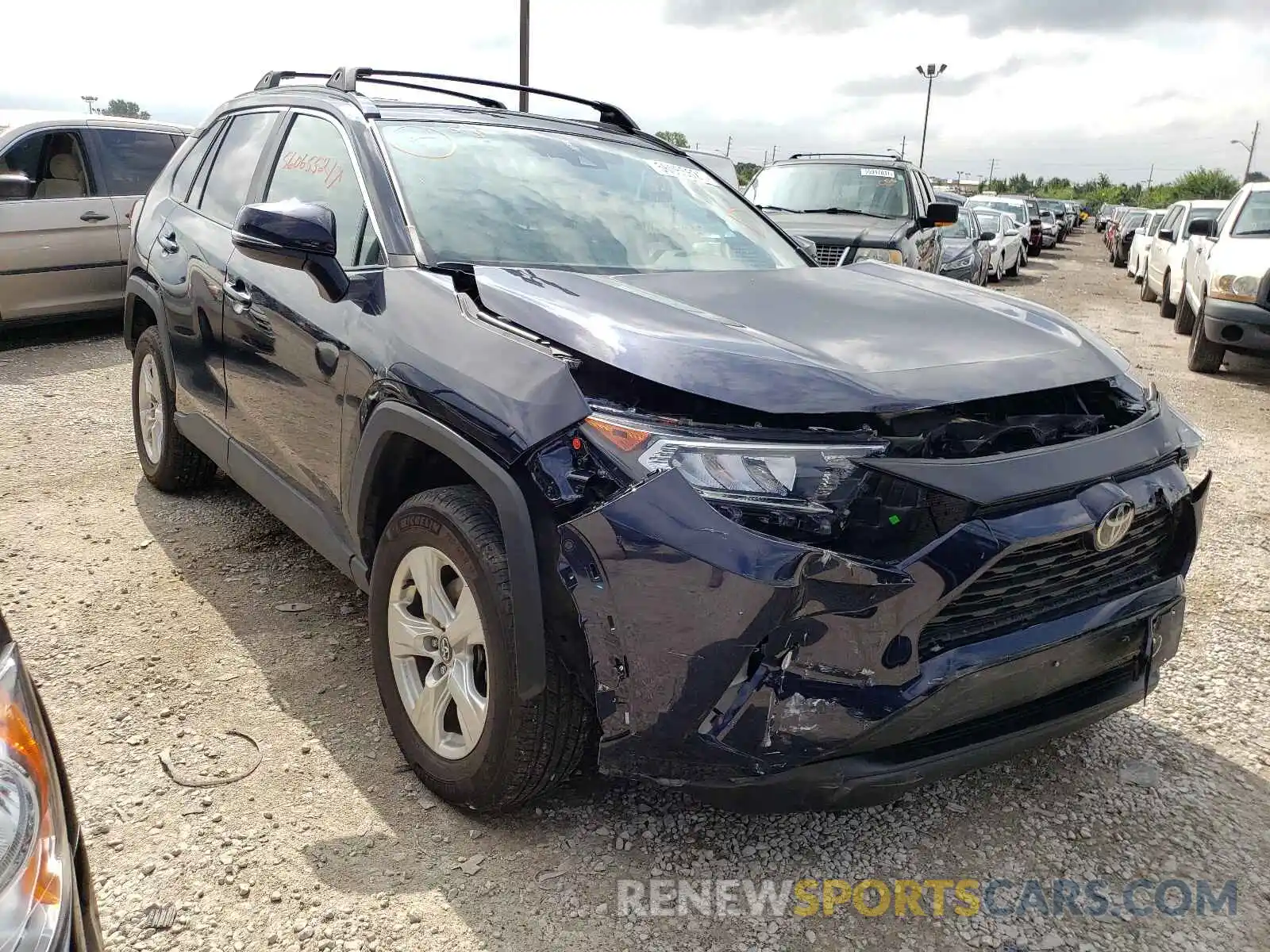 1 Photograph of a damaged car 2T3P1RFV4LC072128 TOYOTA RAV4 2020