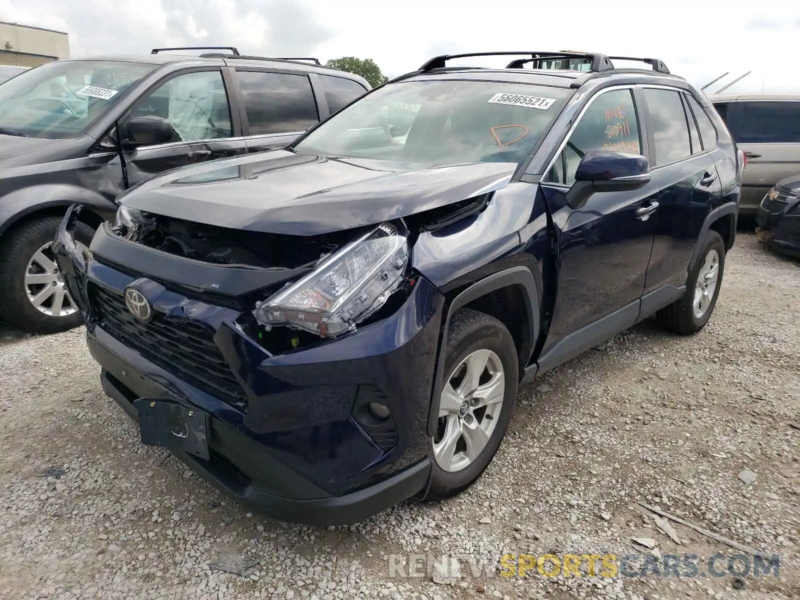 2 Фотография поврежденного автомобиля 2T3P1RFV4LC072128 TOYOTA RAV4 2020