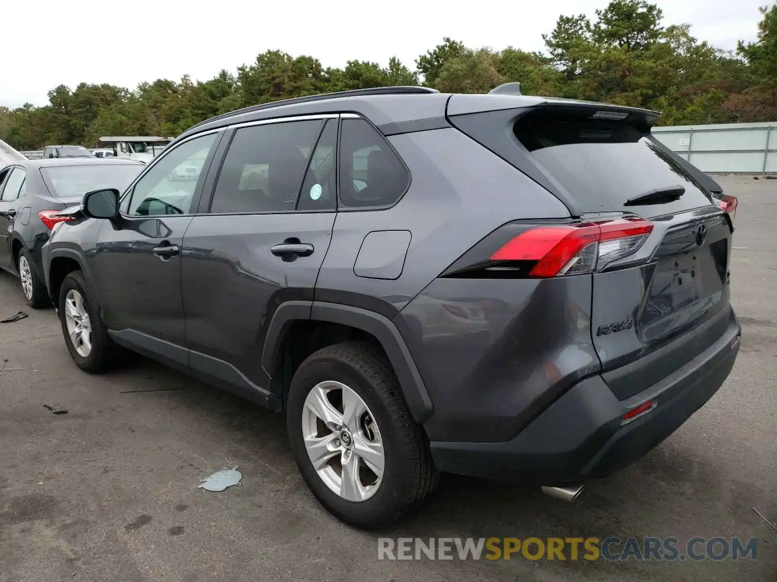 3 Photograph of a damaged car 2T3P1RFV4LC079161 TOYOTA RAV4 2020