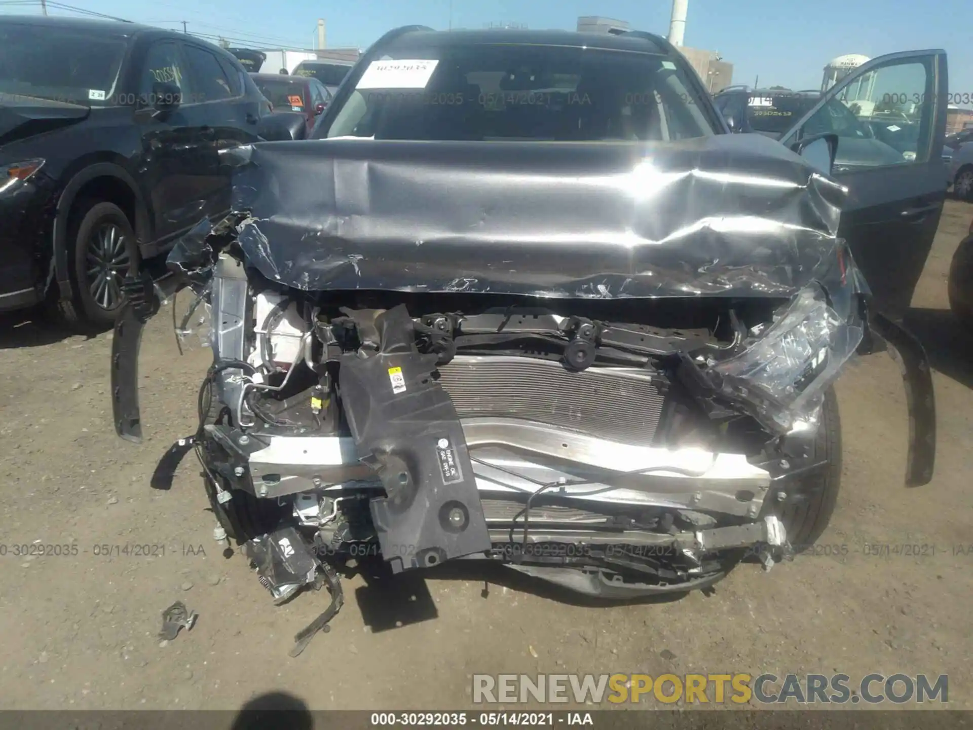 6 Photograph of a damaged car 2T3P1RFV4LC082707 TOYOTA RAV4 2020