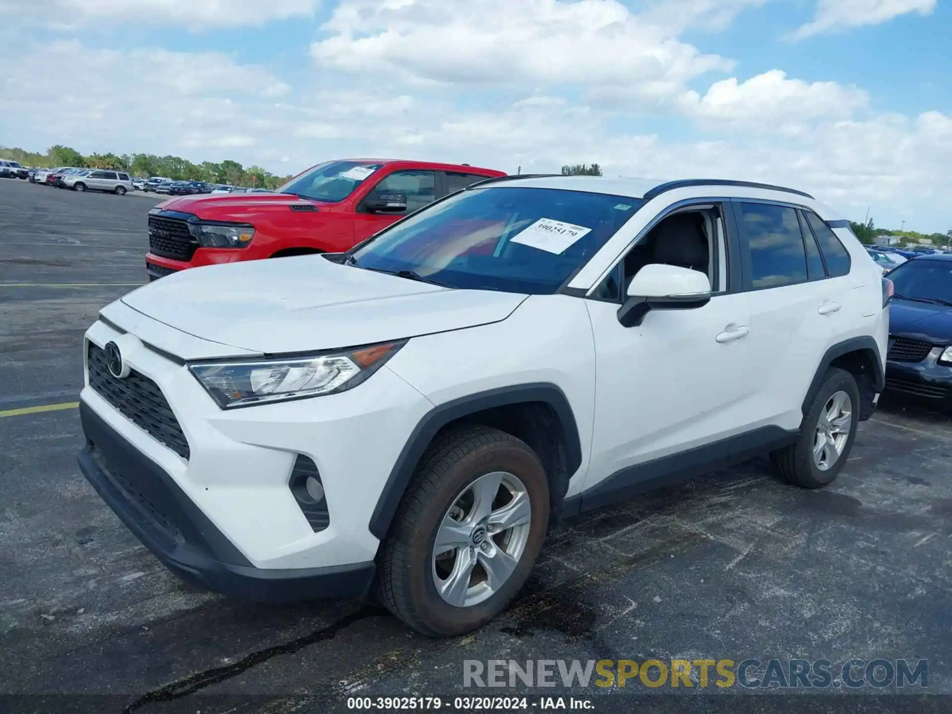 2 Photograph of a damaged car 2T3P1RFV4LC088636 TOYOTA RAV4 2020