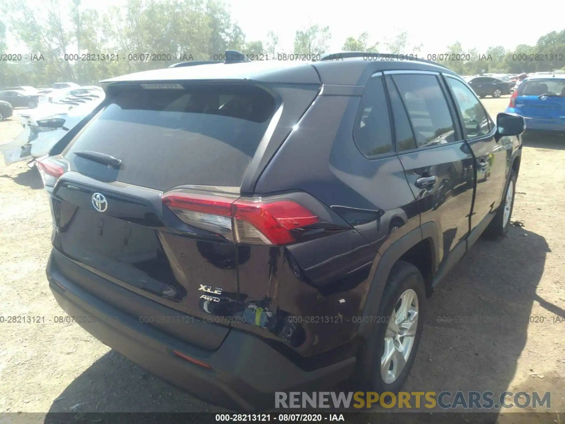 4 Photograph of a damaged car 2T3P1RFV4LC088748 TOYOTA RAV4 2020