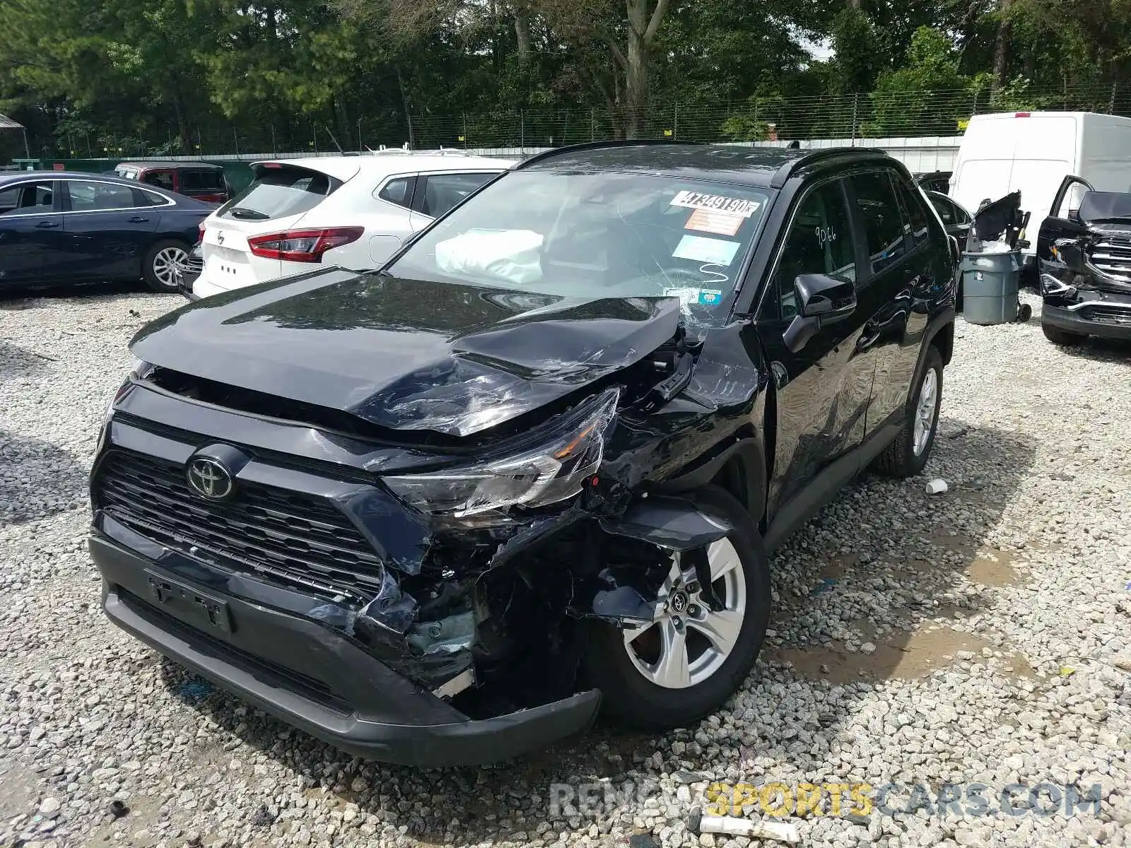 2 Photograph of a damaged car 2T3P1RFV4LC091942 TOYOTA RAV4 2020