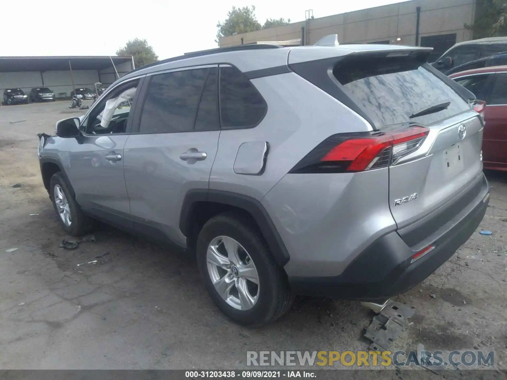 3 Фотография поврежденного автомобиля 2T3P1RFV4LC093626 TOYOTA RAV4 2020