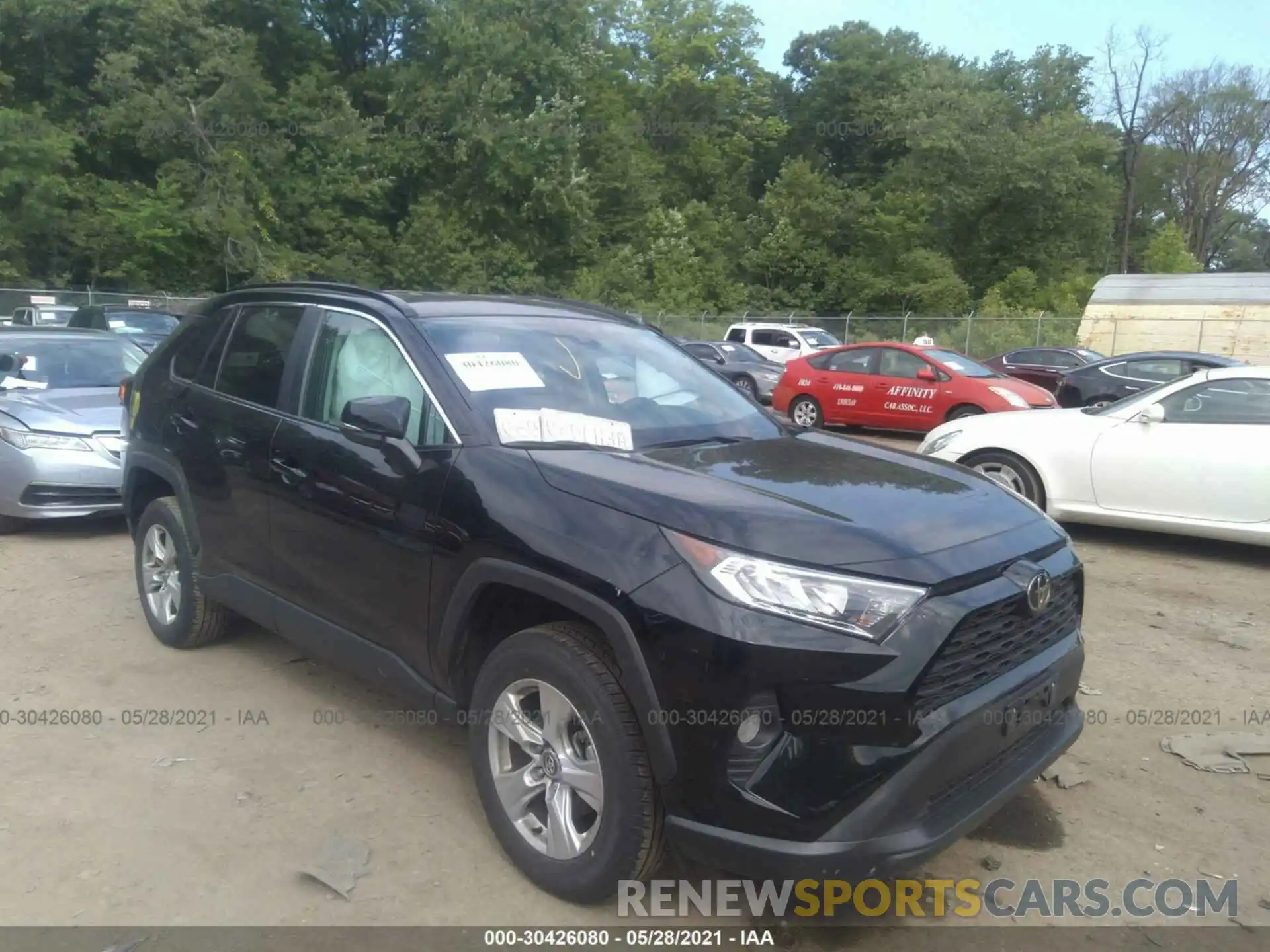 1 Photograph of a damaged car 2T3P1RFV4LC097966 TOYOTA RAV4 2020