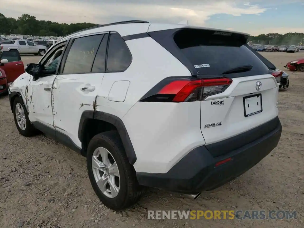 3 Photograph of a damaged car 2T3P1RFV4LC098065 TOYOTA RAV4 2020