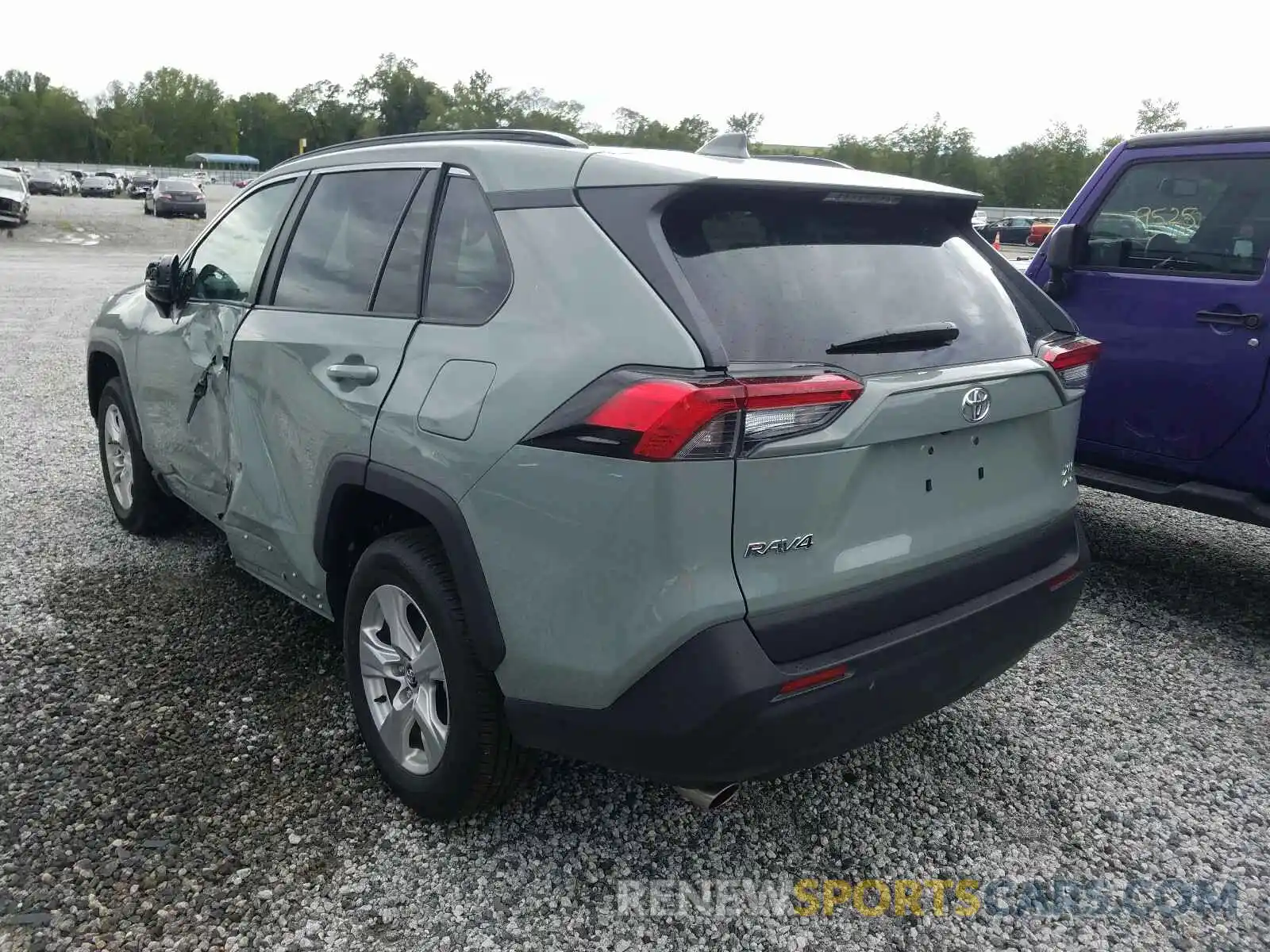 3 Photograph of a damaged car 2T3P1RFV4LC098289 TOYOTA RAV4 2020