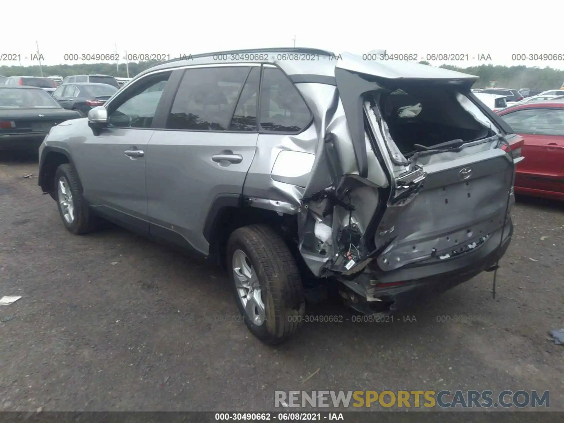 3 Photograph of a damaged car 2T3P1RFV4LC102647 TOYOTA RAV4 2020