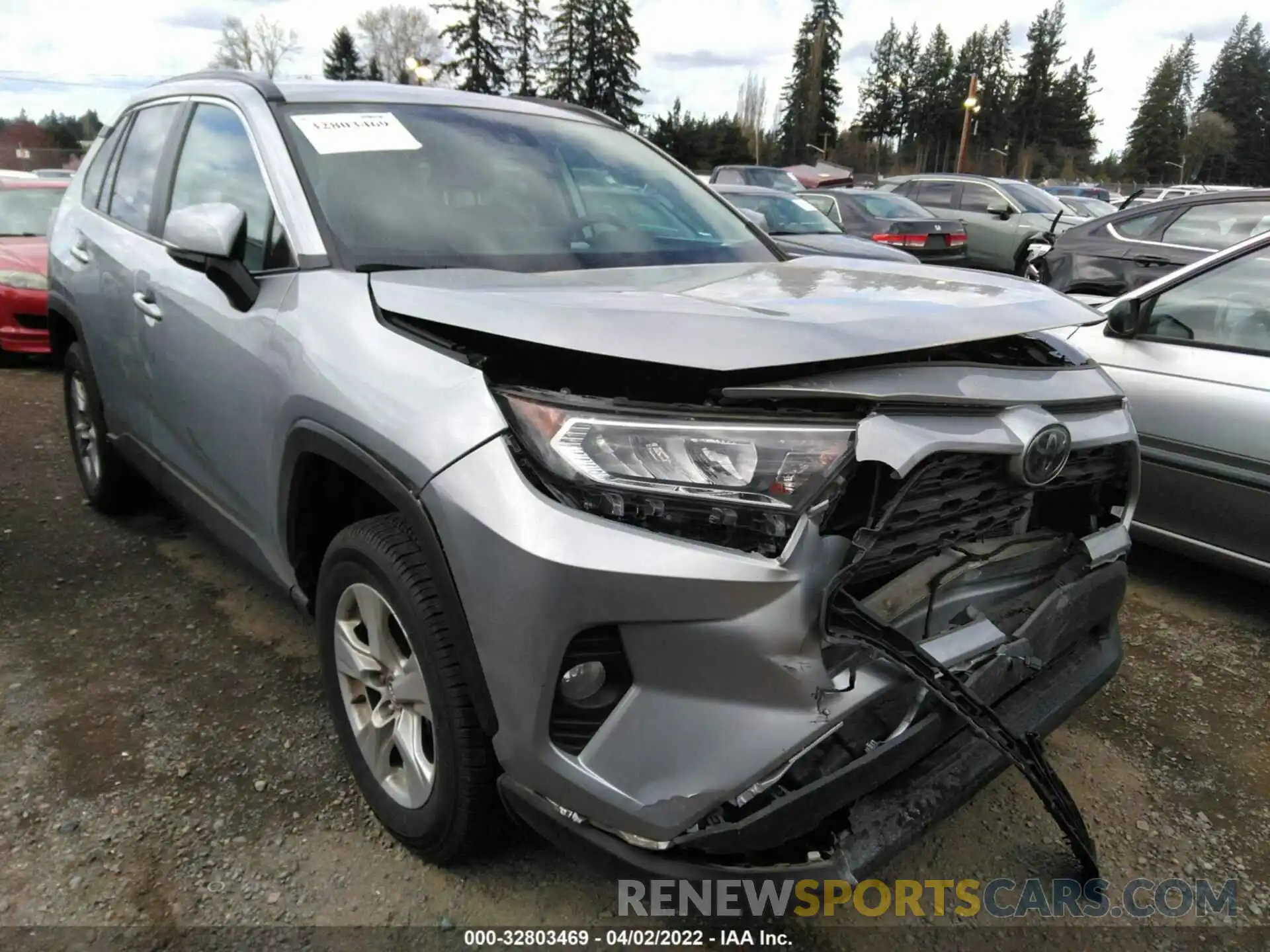 1 Photograph of a damaged car 2T3P1RFV4LC102664 TOYOTA RAV4 2020