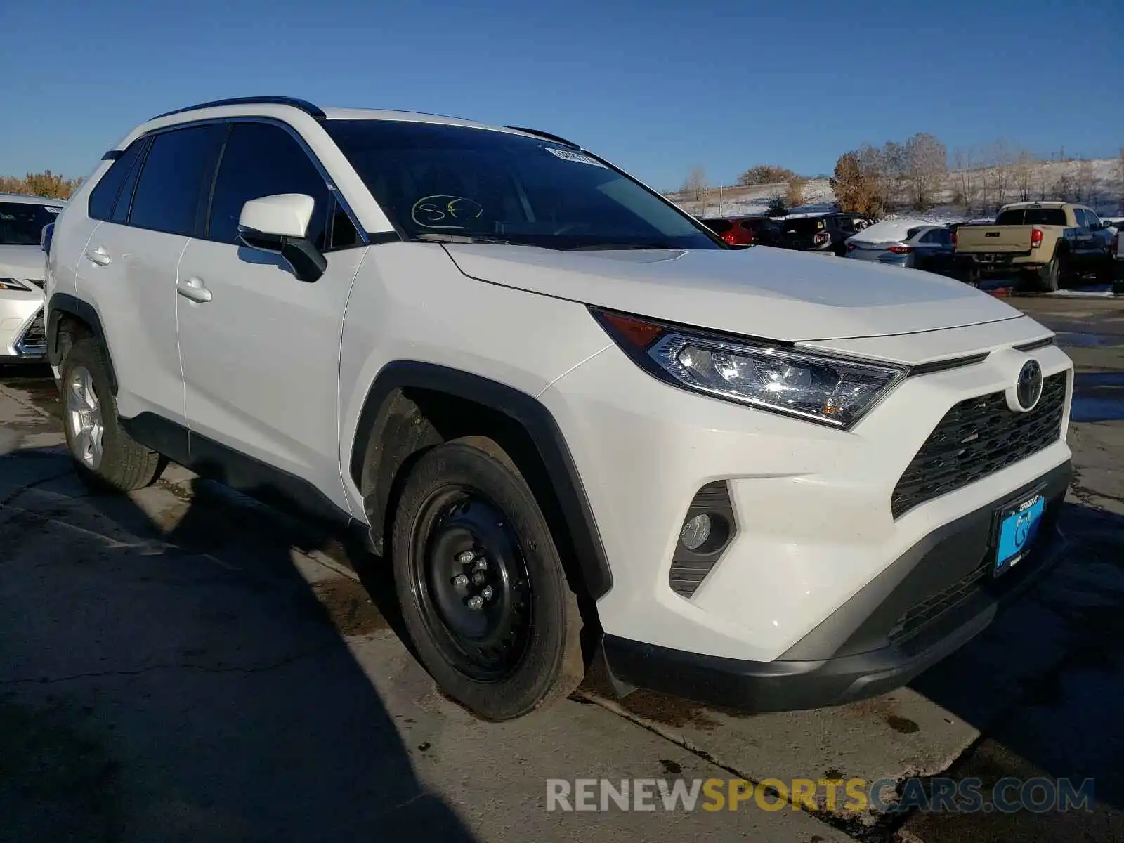 1 Photograph of a damaged car 2T3P1RFV4LC102843 TOYOTA RAV4 2020