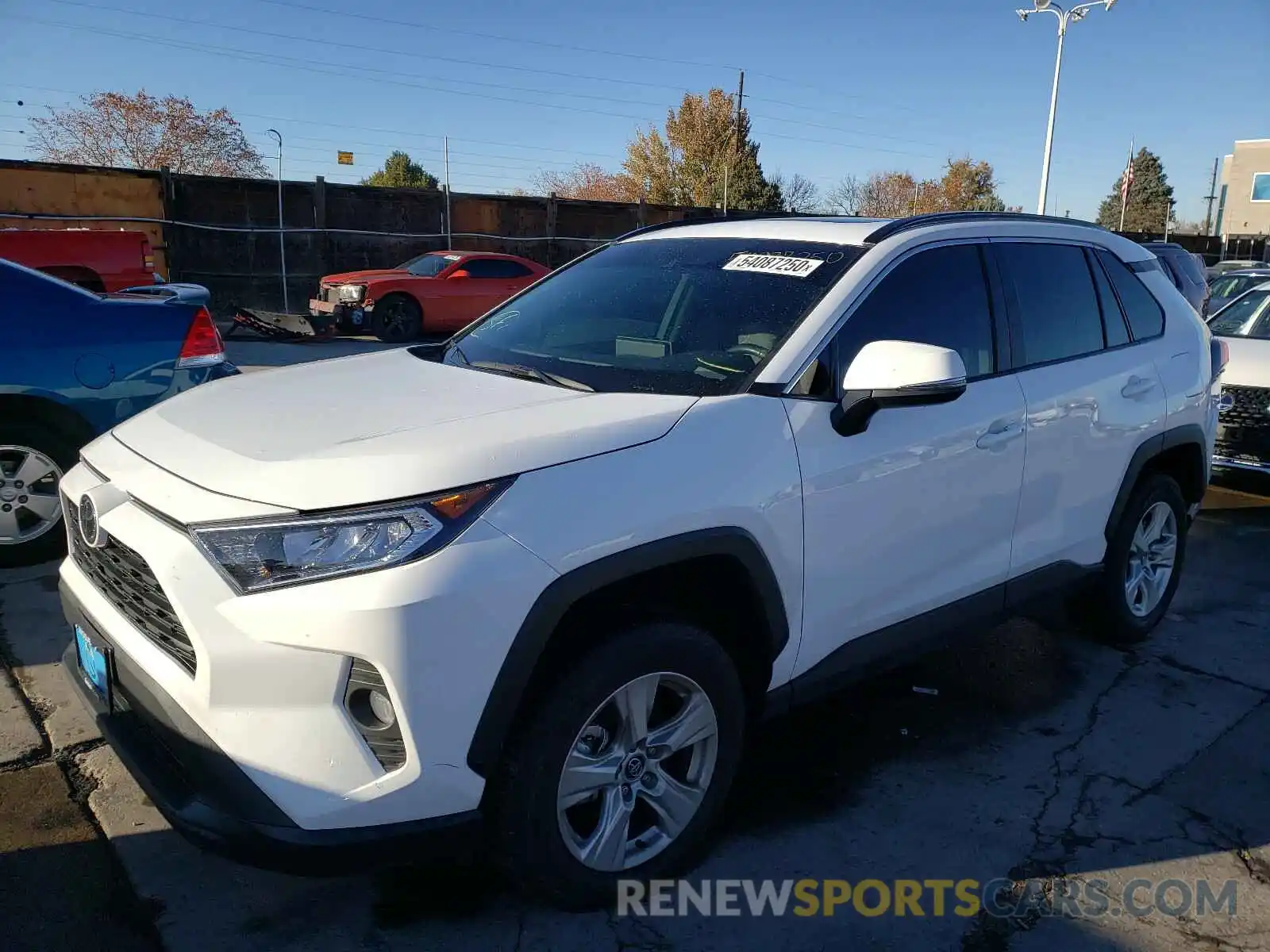 2 Photograph of a damaged car 2T3P1RFV4LC102843 TOYOTA RAV4 2020