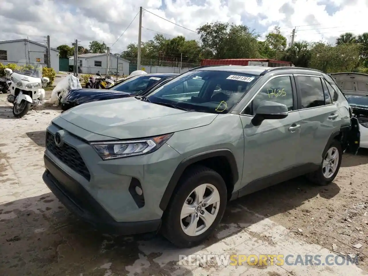 2 Photograph of a damaged car 2T3P1RFV4LC116953 TOYOTA RAV4 2020