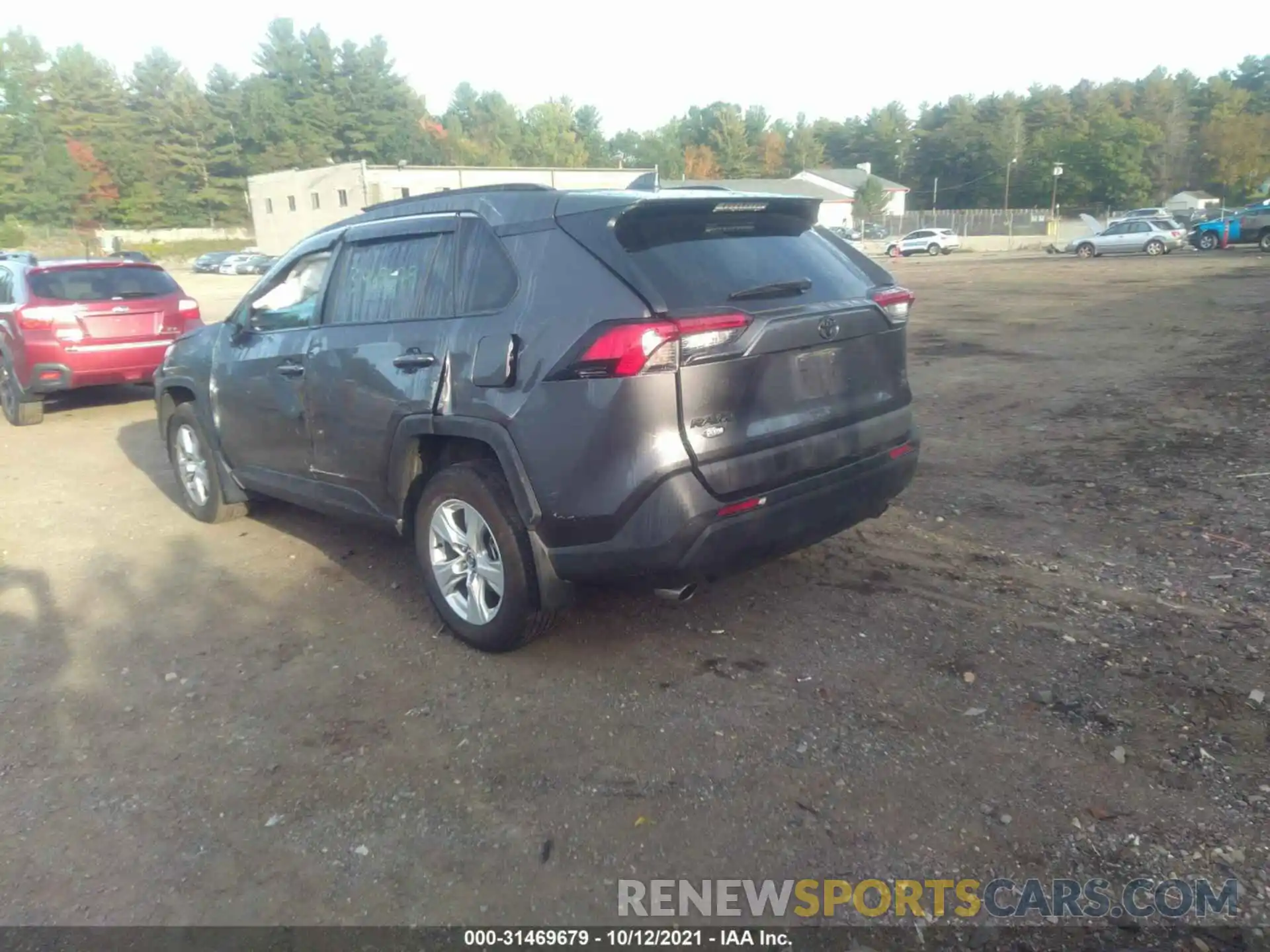 3 Фотография поврежденного автомобиля 2T3P1RFV4LC133395 TOYOTA RAV4 2020