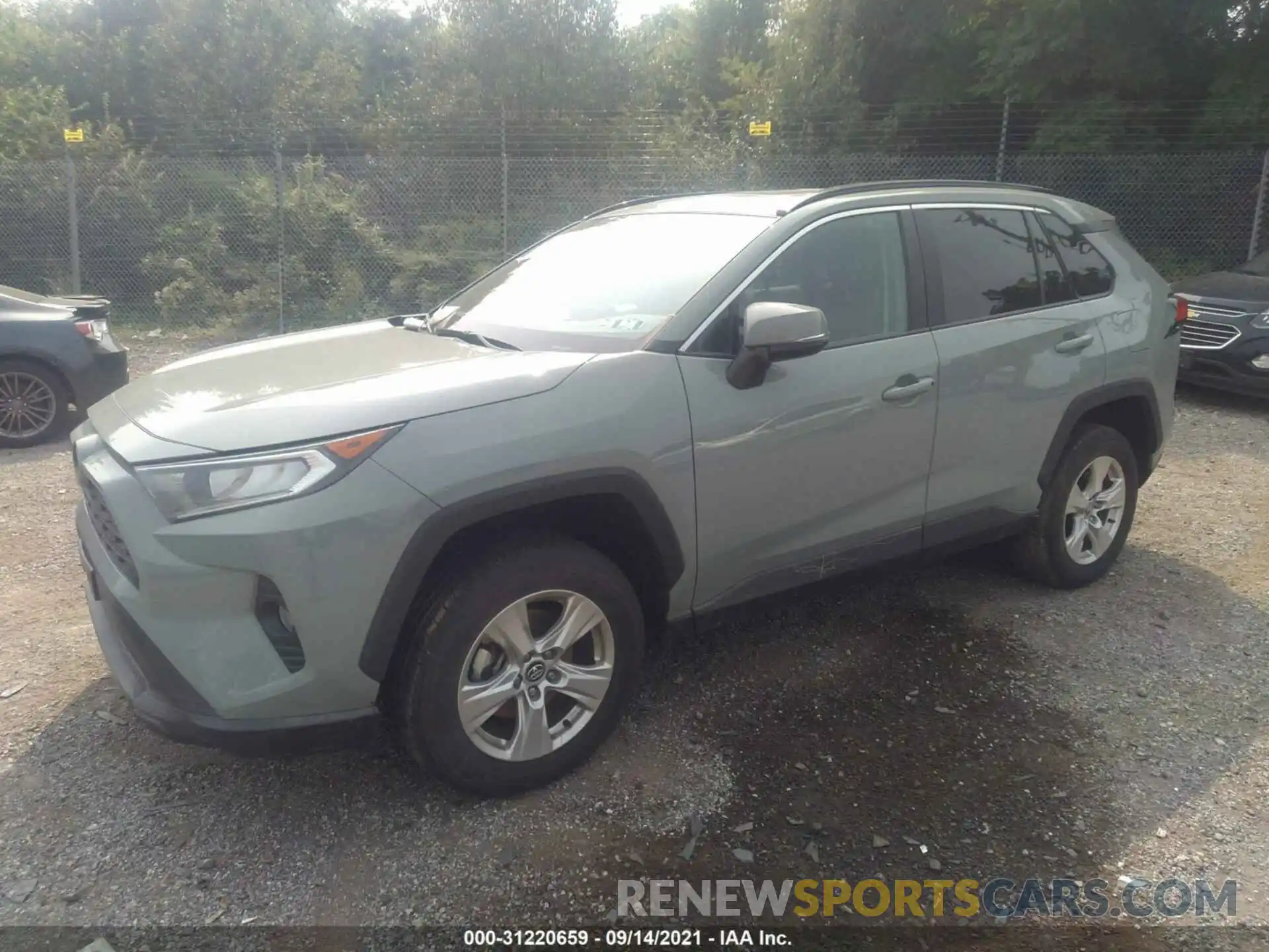 2 Photograph of a damaged car 2T3P1RFV4LW088697 TOYOTA RAV4 2020