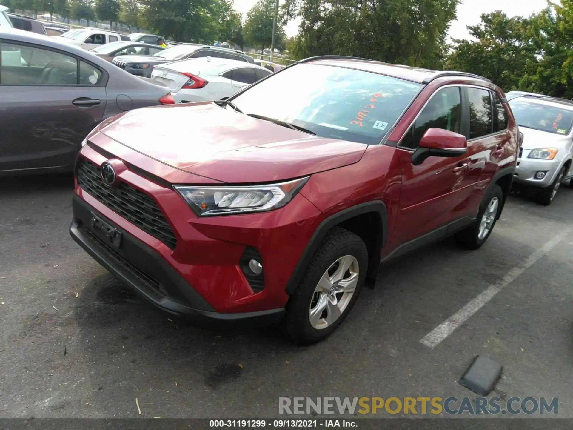 2 Photograph of a damaged car 2T3P1RFV4LW091485 TOYOTA RAV4 2020