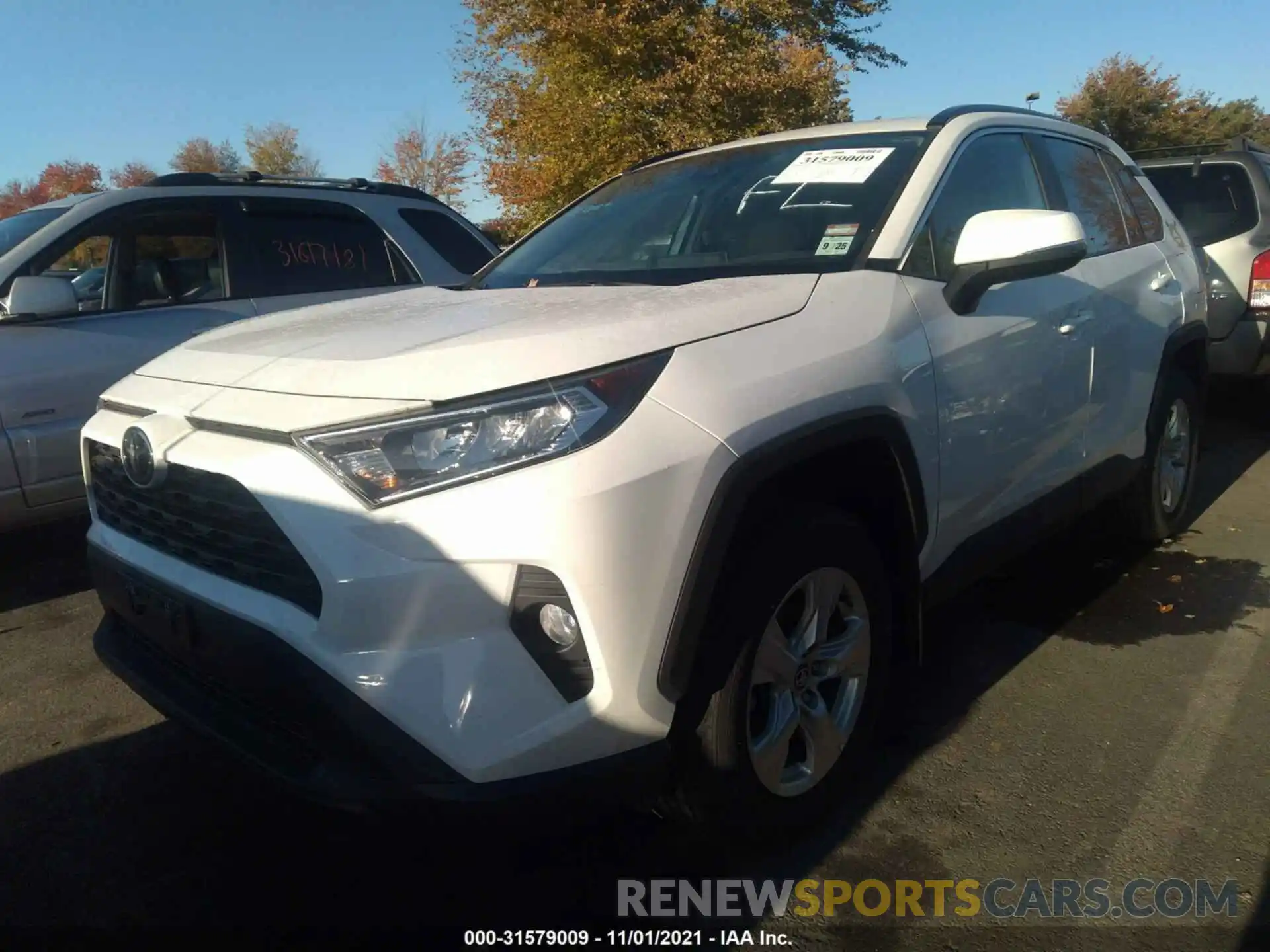 2 Photograph of a damaged car 2T3P1RFV4LW133511 TOYOTA RAV4 2020