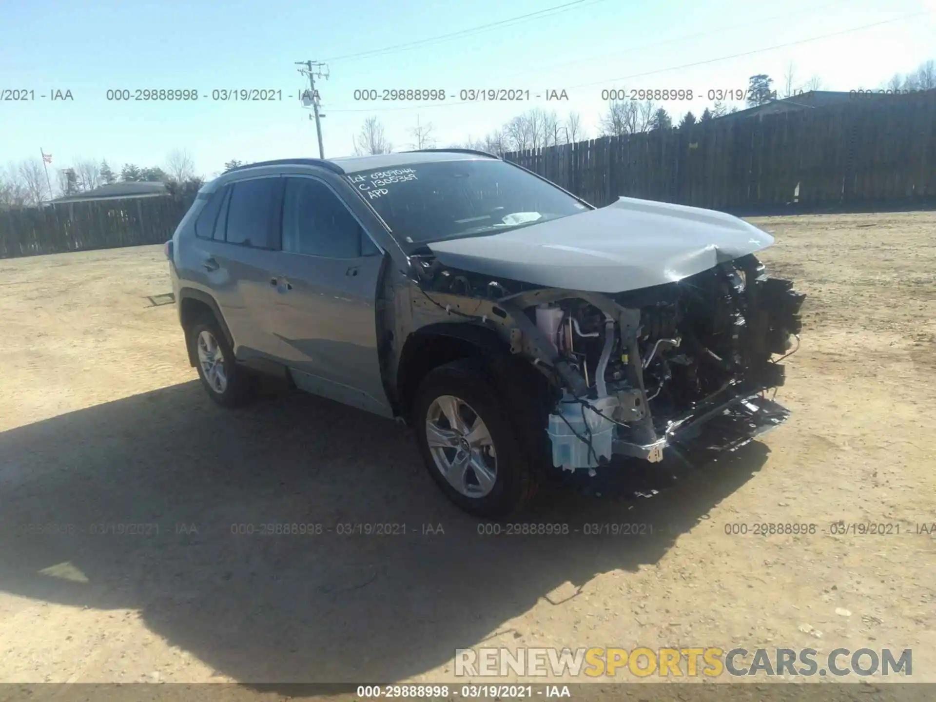 1 Photograph of a damaged car 2T3P1RFV4LW137882 TOYOTA RAV4 2020