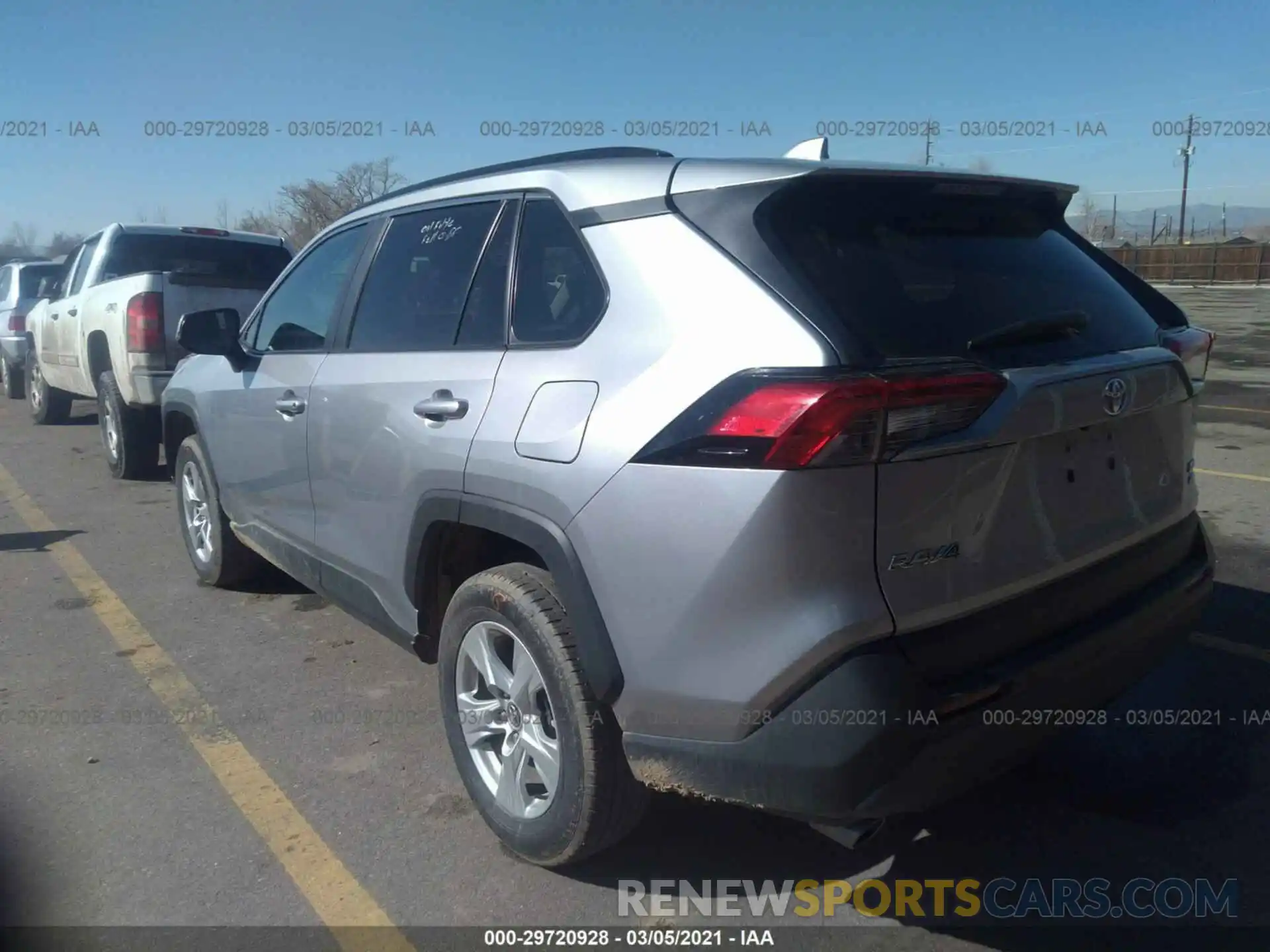 3 Photograph of a damaged car 2T3P1RFV5LC099743 TOYOTA RAV4 2020