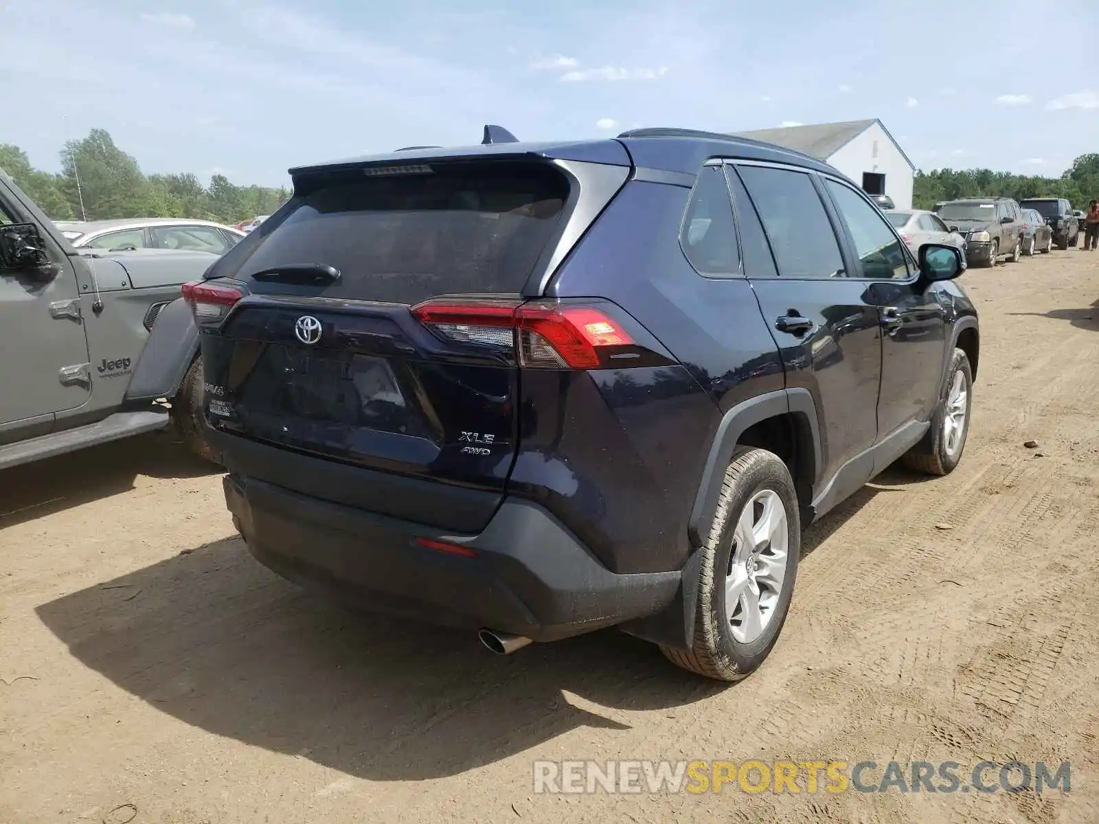 4 Photograph of a damaged car 2T3P1RFV5LC114466 TOYOTA RAV4 2020