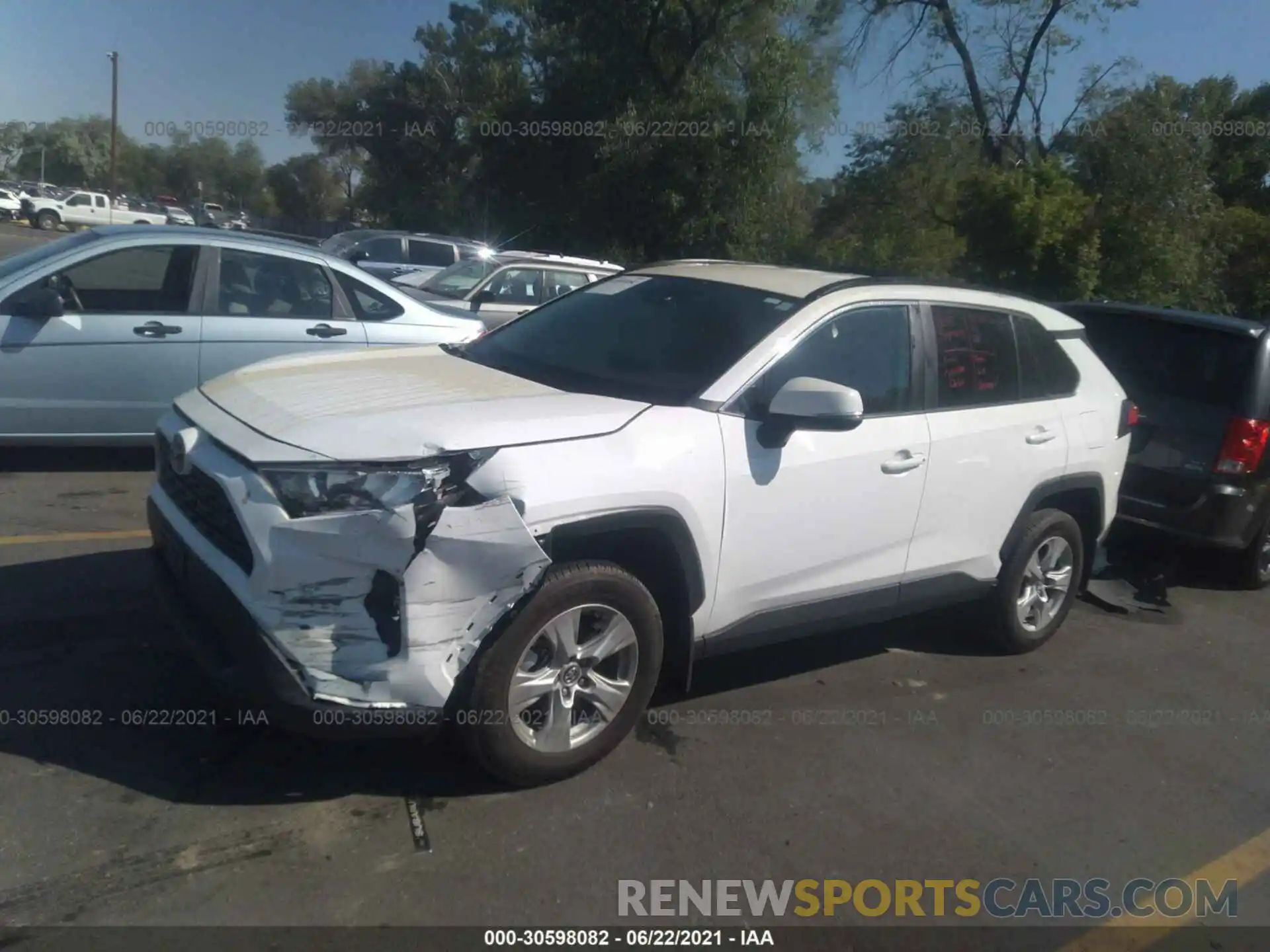 2 Photograph of a damaged car 2T3P1RFV5LC117187 TOYOTA RAV4 2020