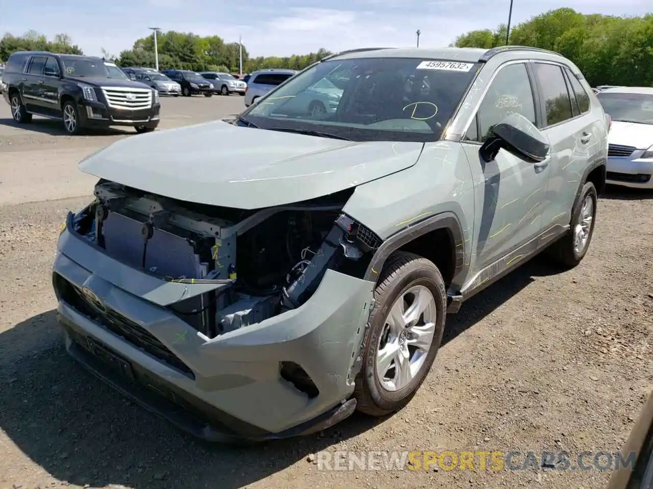 2 Photograph of a damaged car 2T3P1RFV5LC117965 TOYOTA RAV4 2020