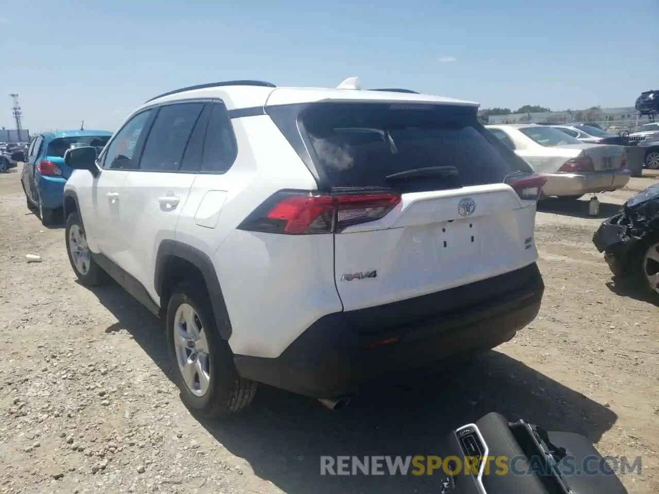 3 Photograph of a damaged car 2T3P1RFV5LC125273 TOYOTA RAV4 2020