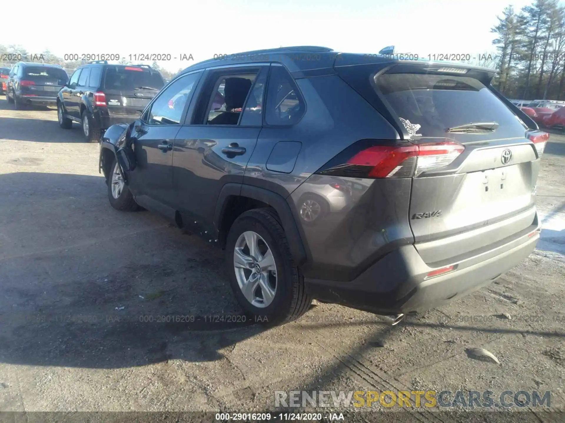 3 Фотография поврежденного автомобиля 2T3P1RFV5LC134202 TOYOTA RAV4 2020