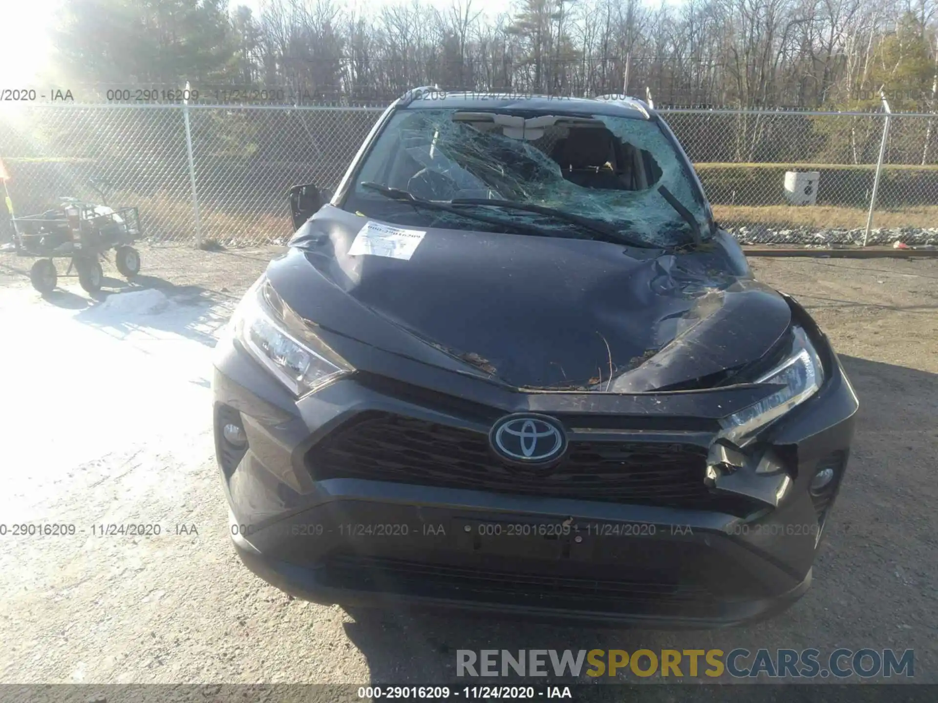 6 Photograph of a damaged car 2T3P1RFV5LC134202 TOYOTA RAV4 2020