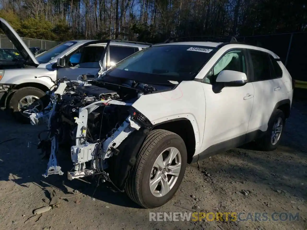 2 Photograph of a damaged car 2T3P1RFV5LC136225 TOYOTA RAV4 2020