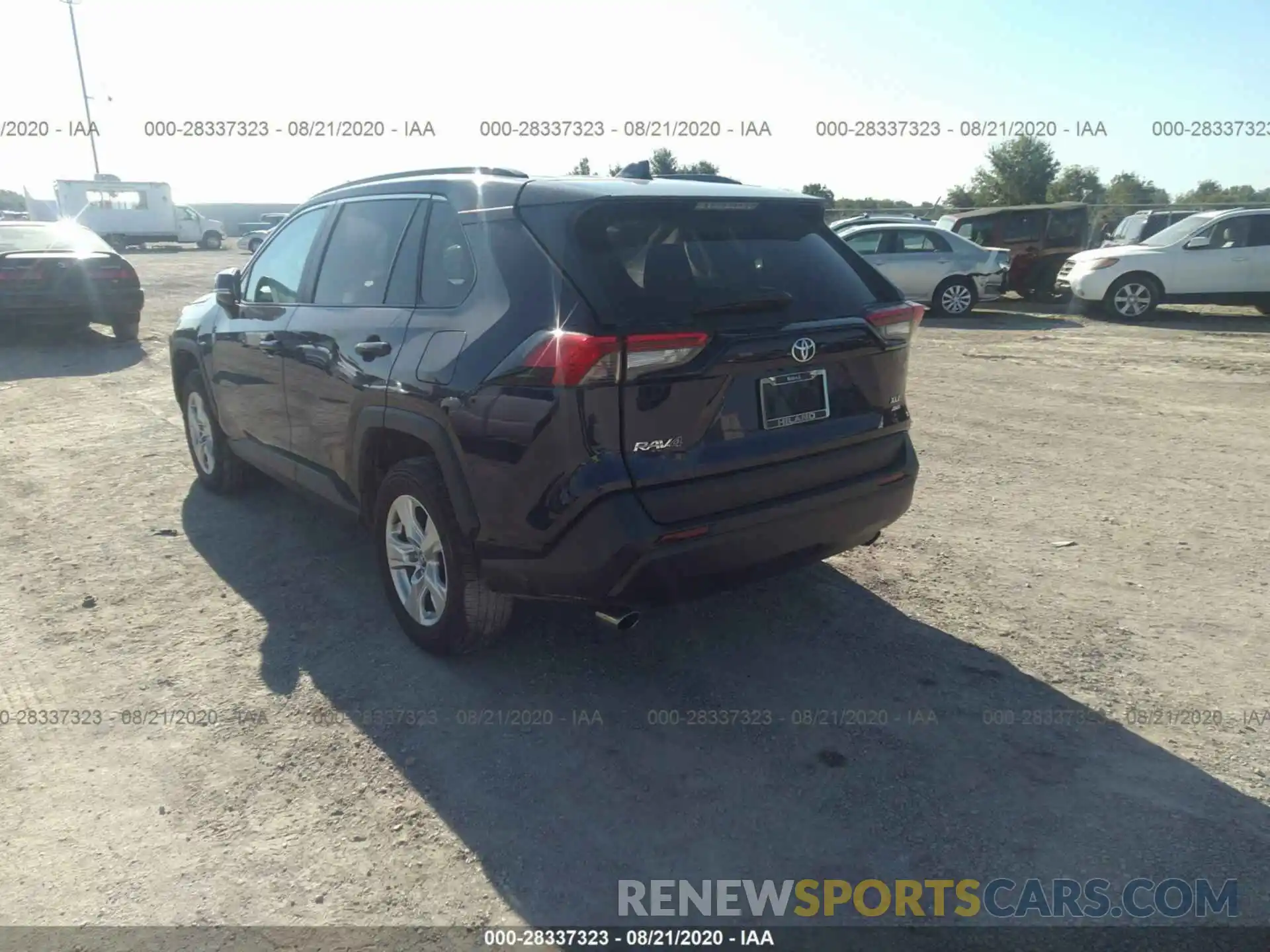 3 Photograph of a damaged car 2T3P1RFV5LW096680 TOYOTA RAV4 2020