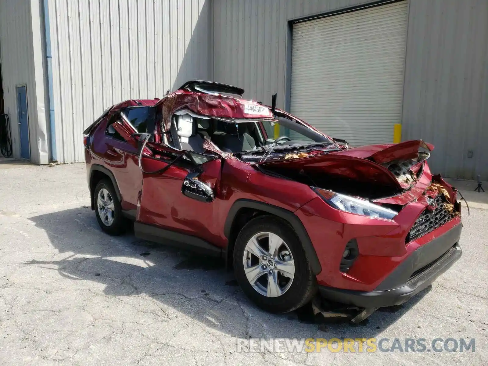 9 Photograph of a damaged car 2T3P1RFV5LW116880 TOYOTA RAV4 2020