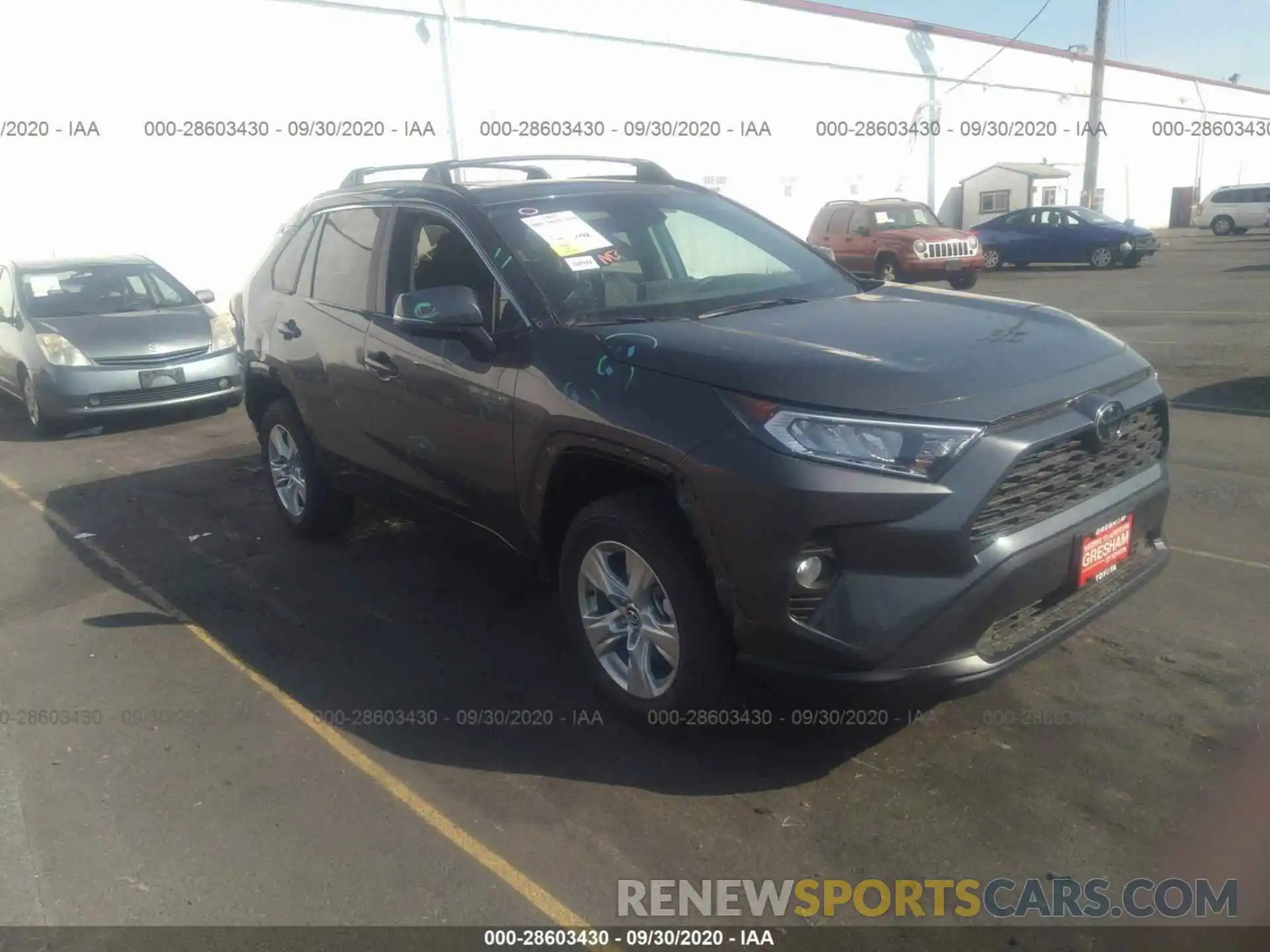 1 Фотография поврежденного автомобиля 2T3P1RFV5LW122842 TOYOTA RAV4 2020