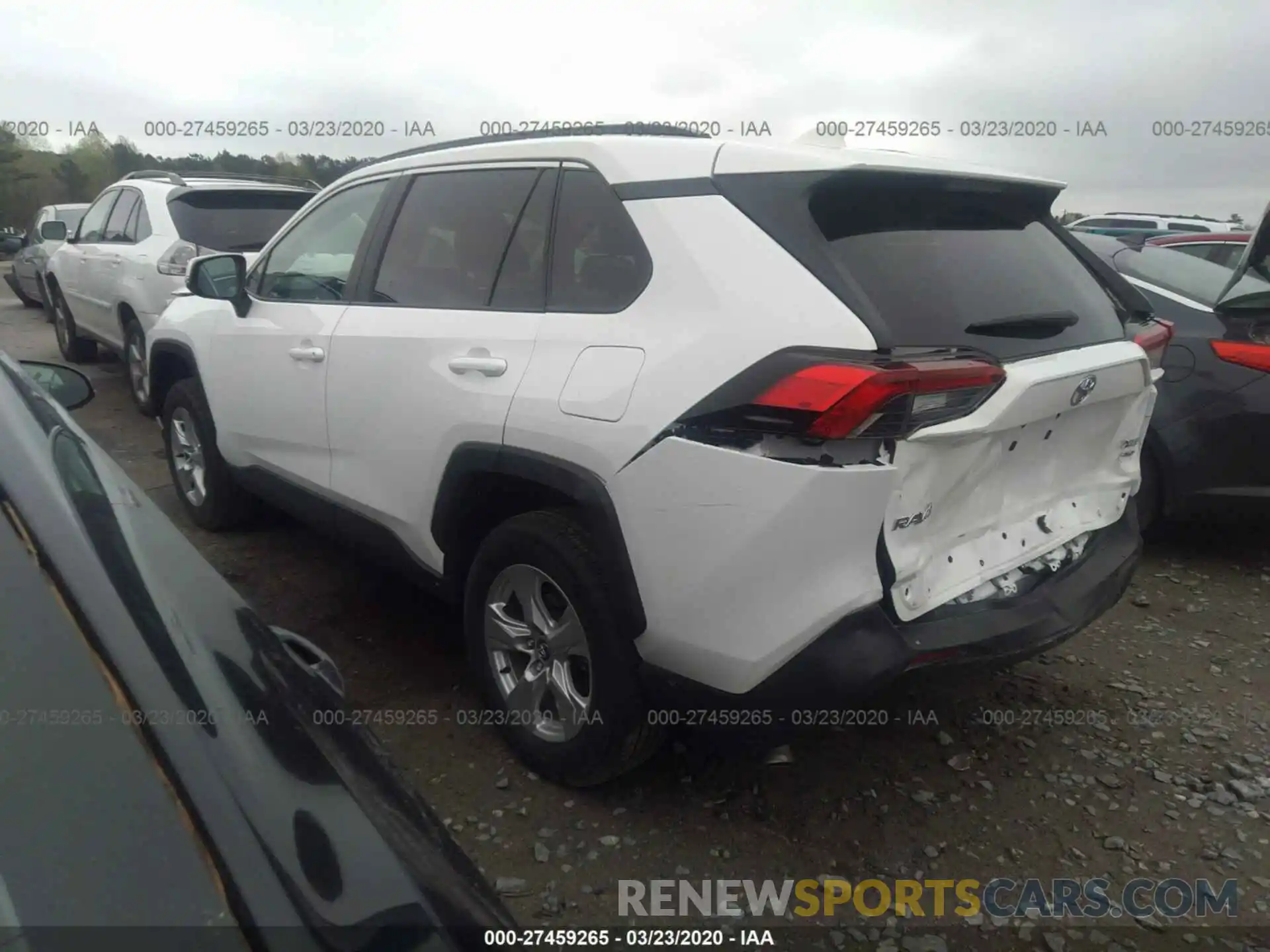 3 Photograph of a damaged car 2T3P1RFV6LC061115 TOYOTA RAV4 2020