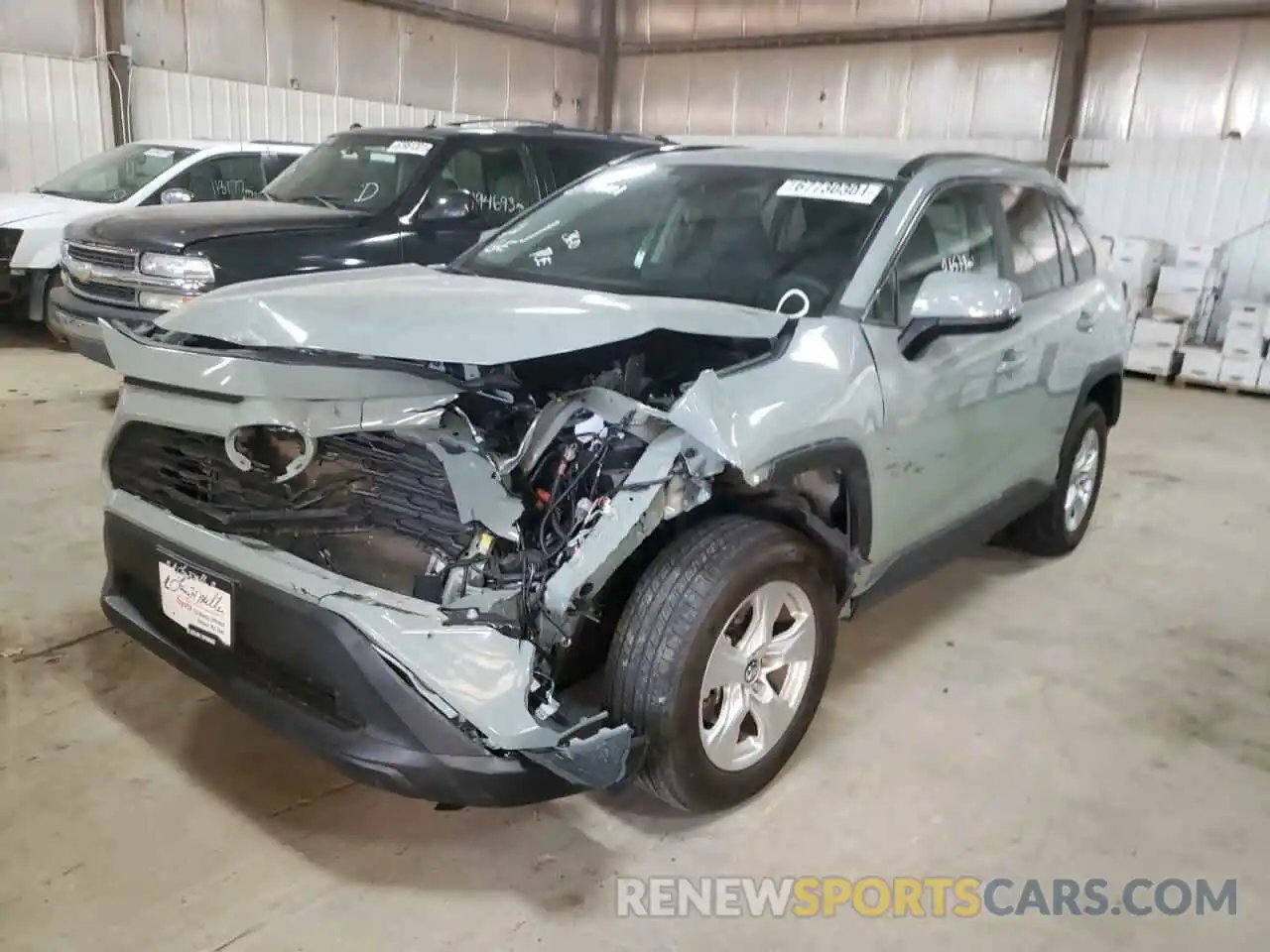 2 Photograph of a damaged car 2T3P1RFV6LC071787 TOYOTA RAV4 2020