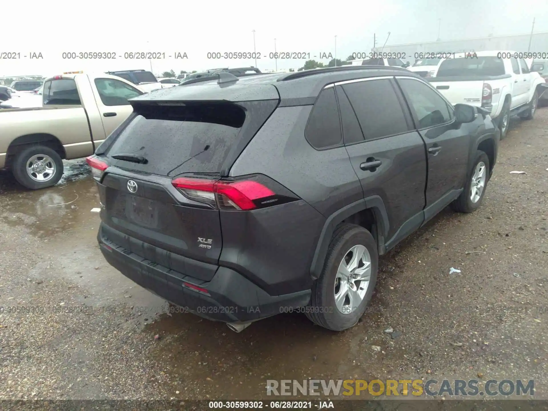 4 Фотография поврежденного автомобиля 2T3P1RFV6LC076049 TOYOTA RAV4 2020