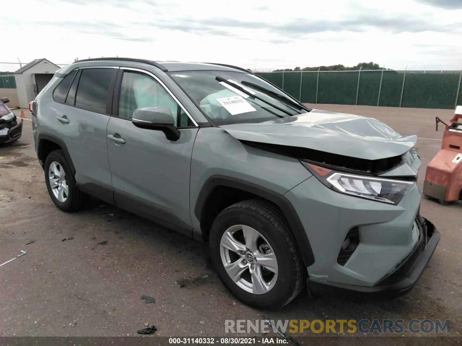 1 Photograph of a damaged car 2T3P1RFV6LC081073 TOYOTA RAV4 2020