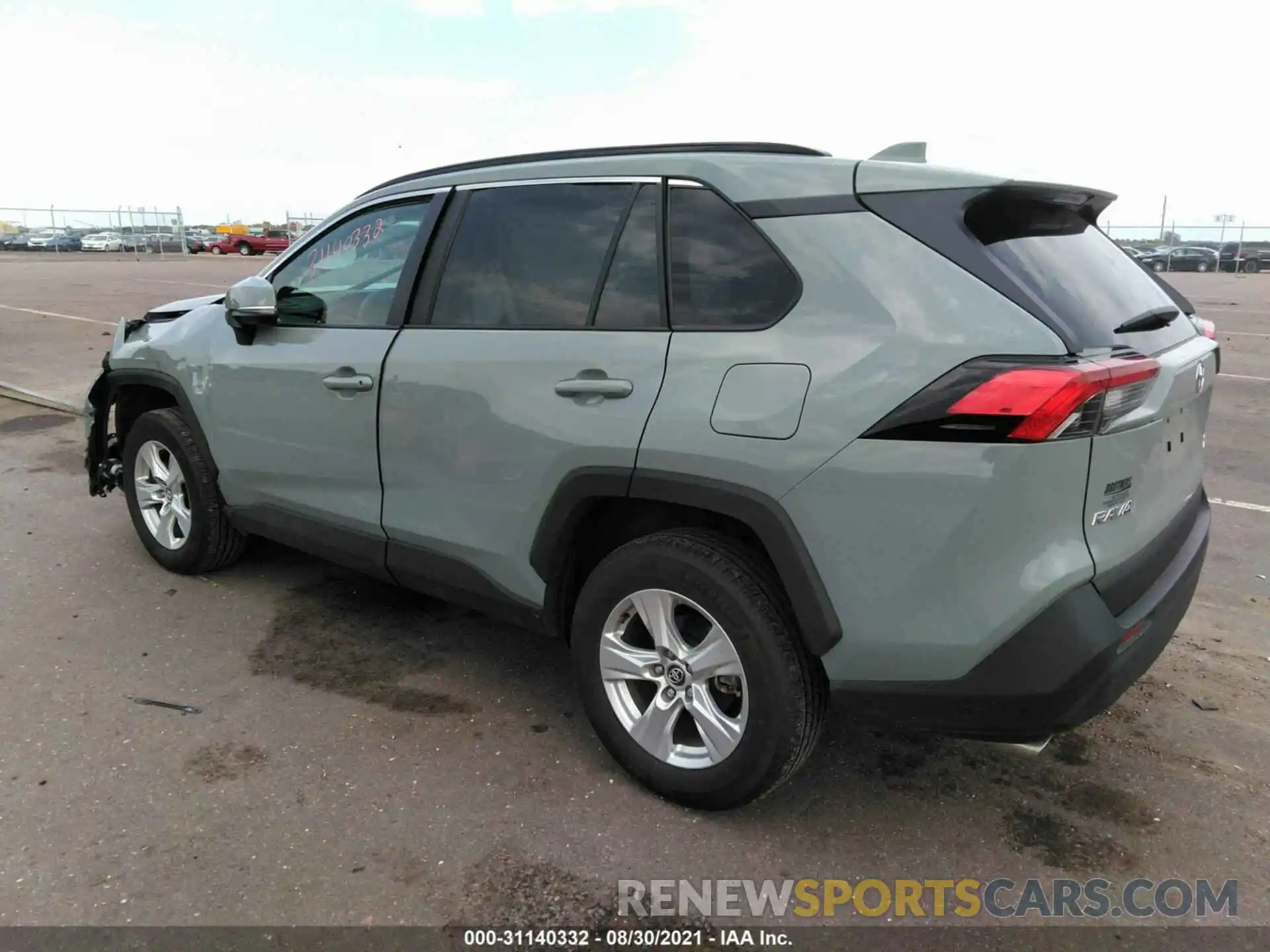 3 Фотография поврежденного автомобиля 2T3P1RFV6LC081073 TOYOTA RAV4 2020