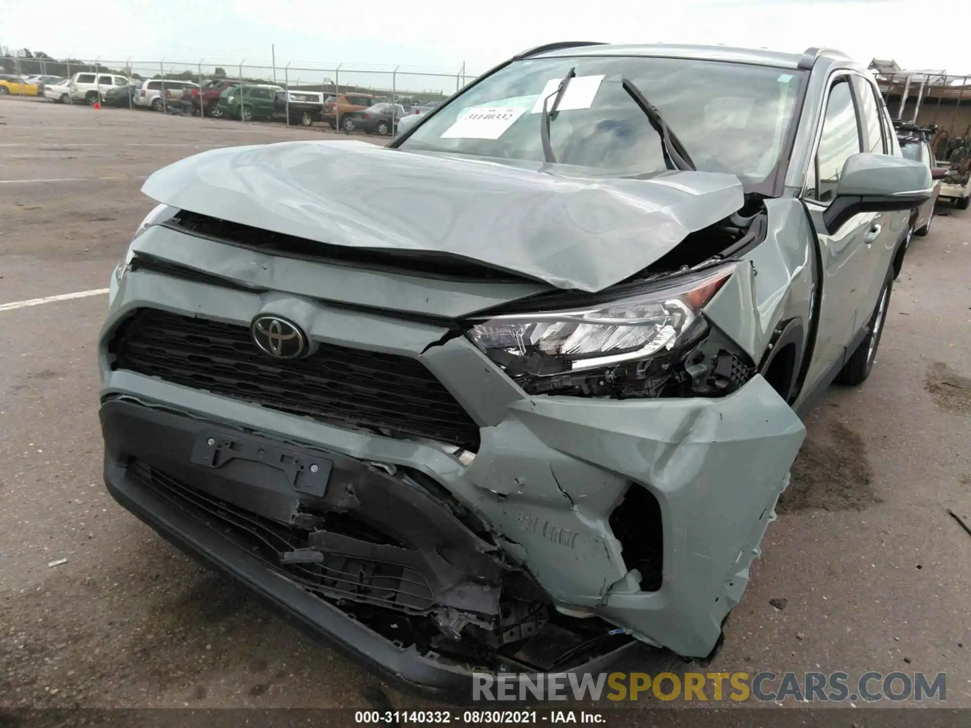 6 Photograph of a damaged car 2T3P1RFV6LC081073 TOYOTA RAV4 2020