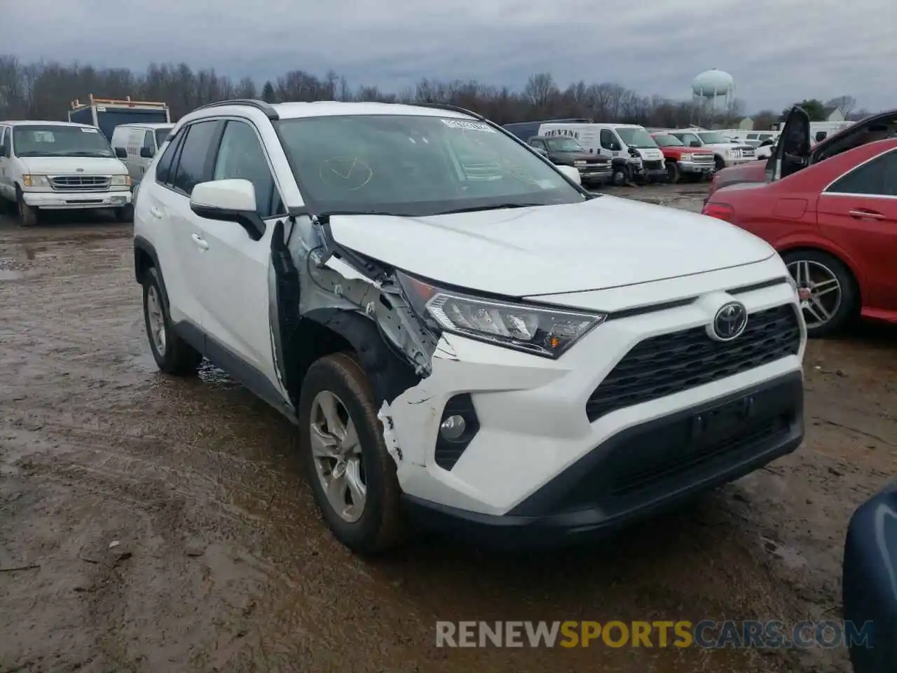 1 Photograph of a damaged car 2T3P1RFV6LC093093 TOYOTA RAV4 2020