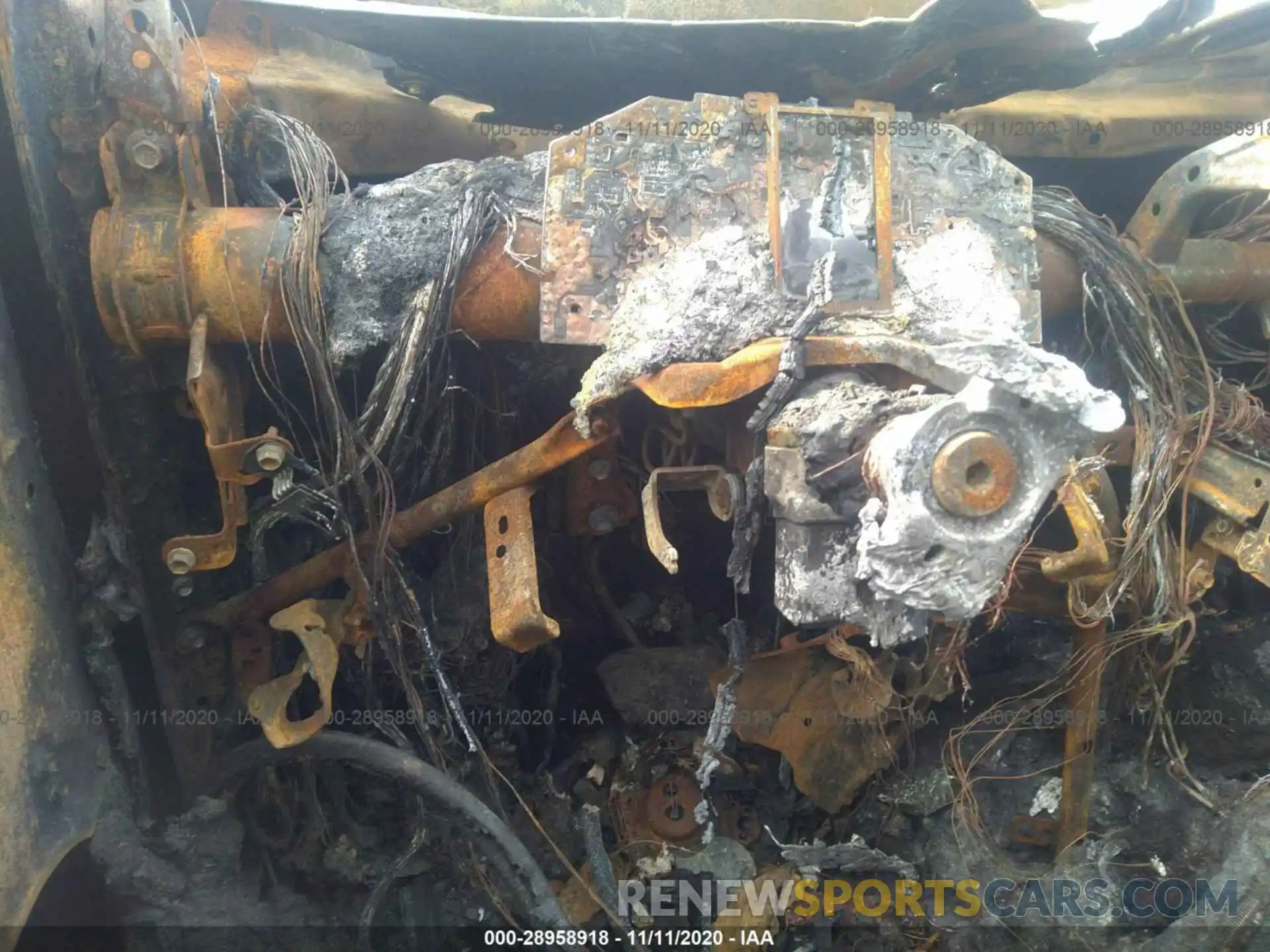 7 Photograph of a damaged car 2T3P1RFV6LC093627 TOYOTA RAV4 2020