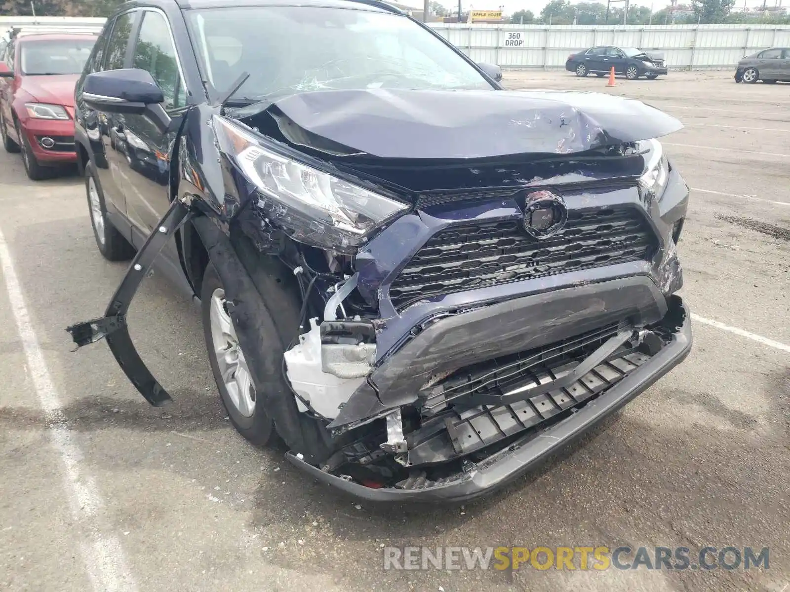 9 Photograph of a damaged car 2T3P1RFV6LC105176 TOYOTA RAV4 2020