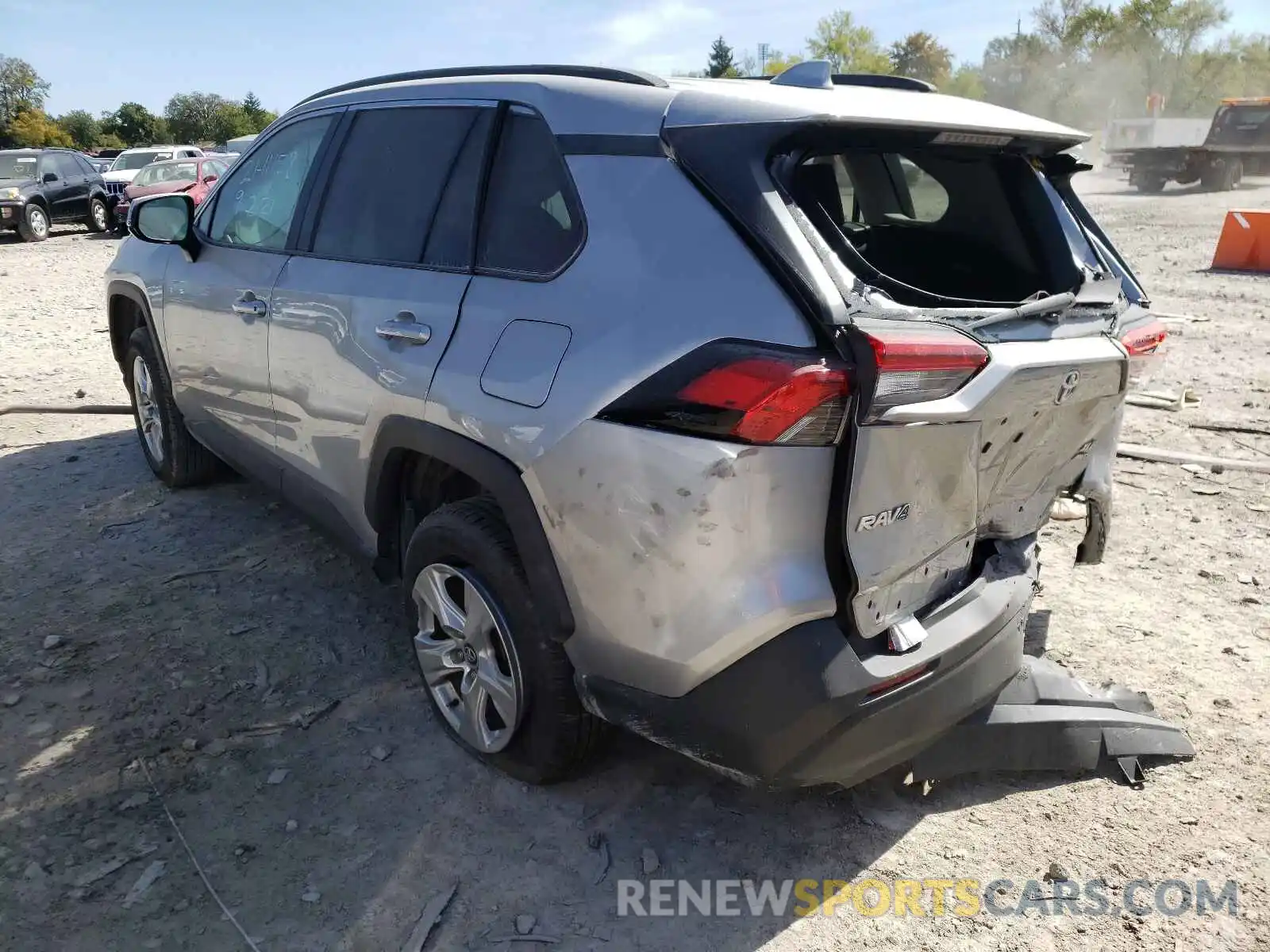 3 Photograph of a damaged car 2T3P1RFV6LC105890 TOYOTA RAV4 2020