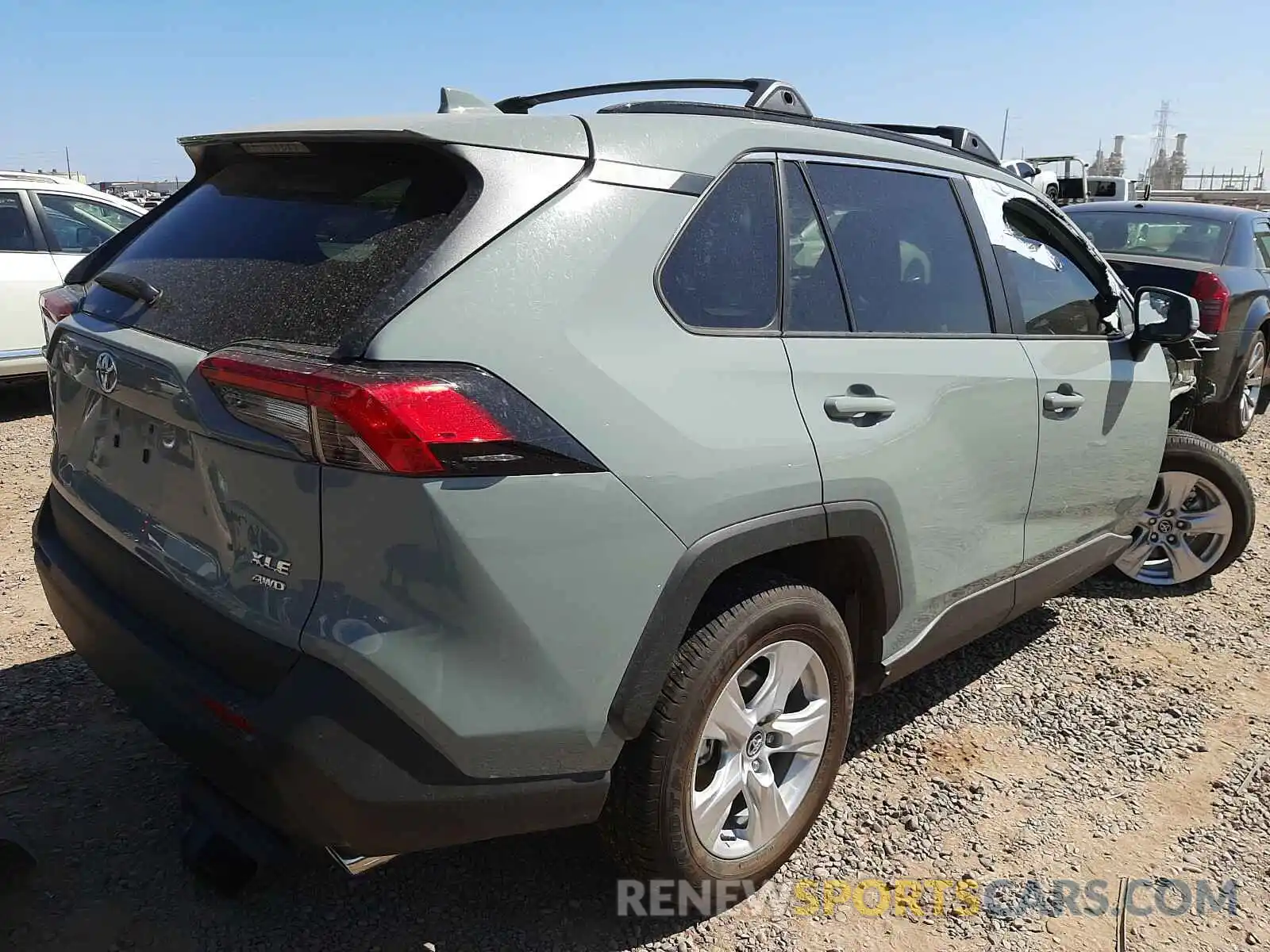 4 Photograph of a damaged car 2T3P1RFV6LC112645 TOYOTA RAV4 2020