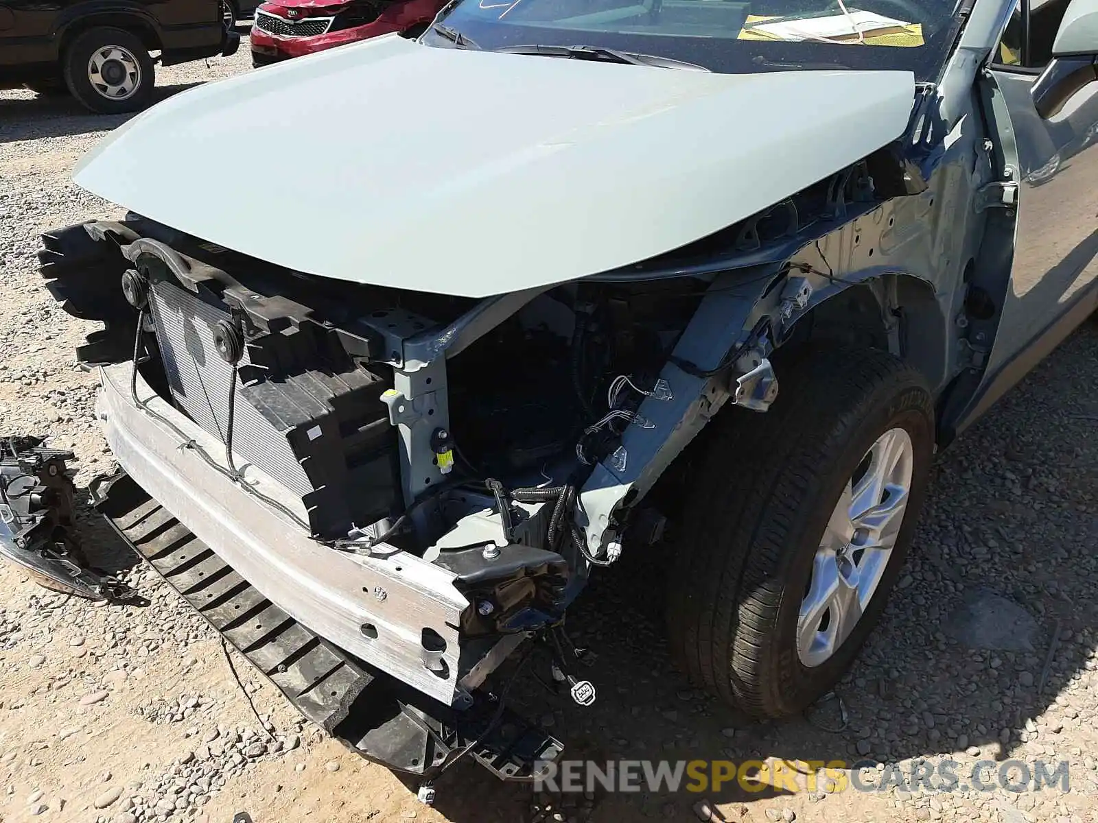 9 Photograph of a damaged car 2T3P1RFV6LC112645 TOYOTA RAV4 2020